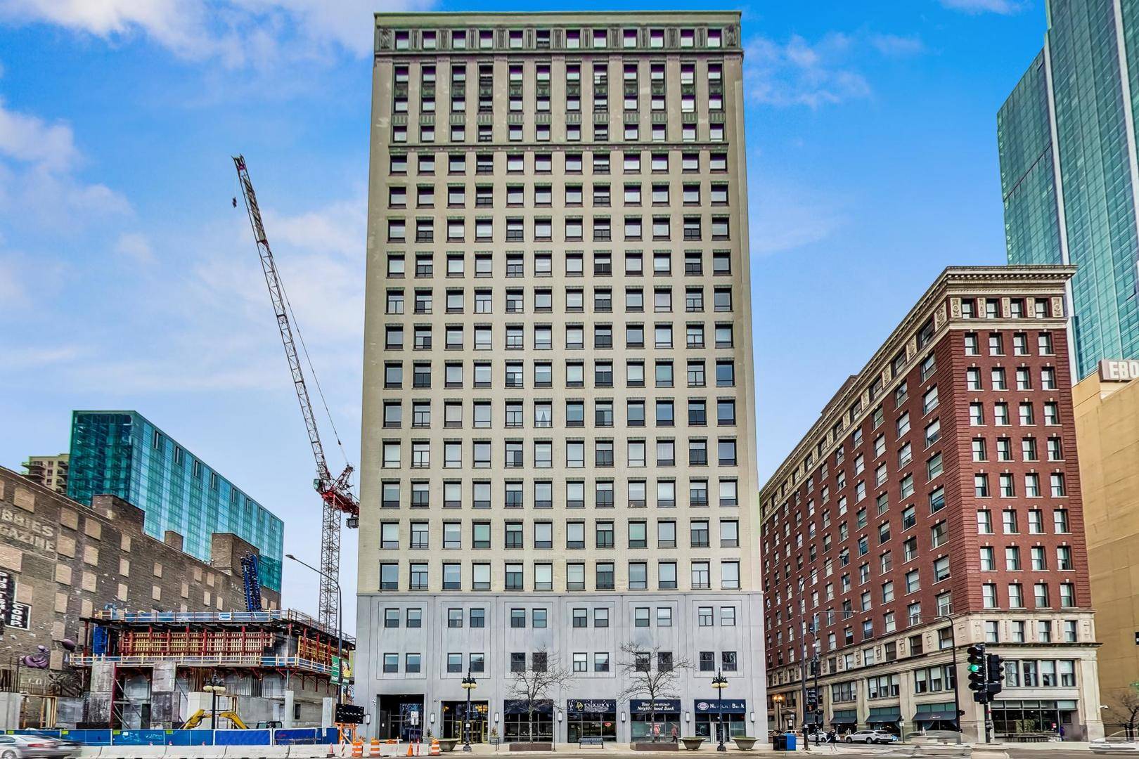 Chicago, IL 60605,910 S MICHIGAN AVE #1005