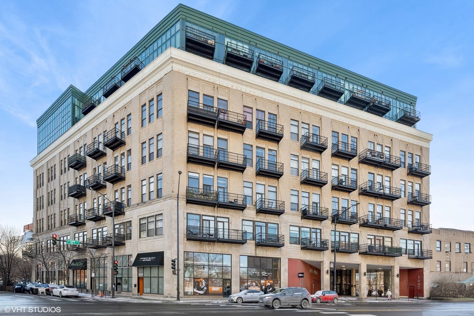Chicago, IL 60612,1645 W Ogden AVE #341