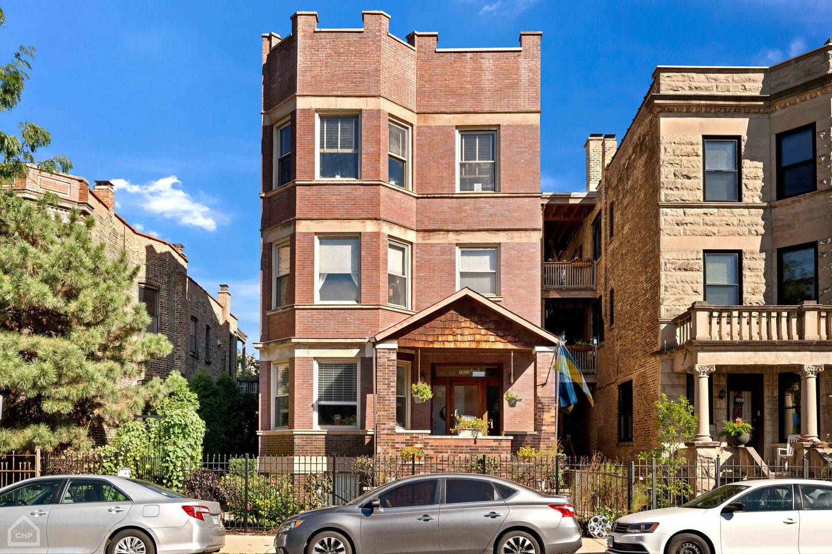 Chicago, IL 60647,2627 N Kimball AVE #2A