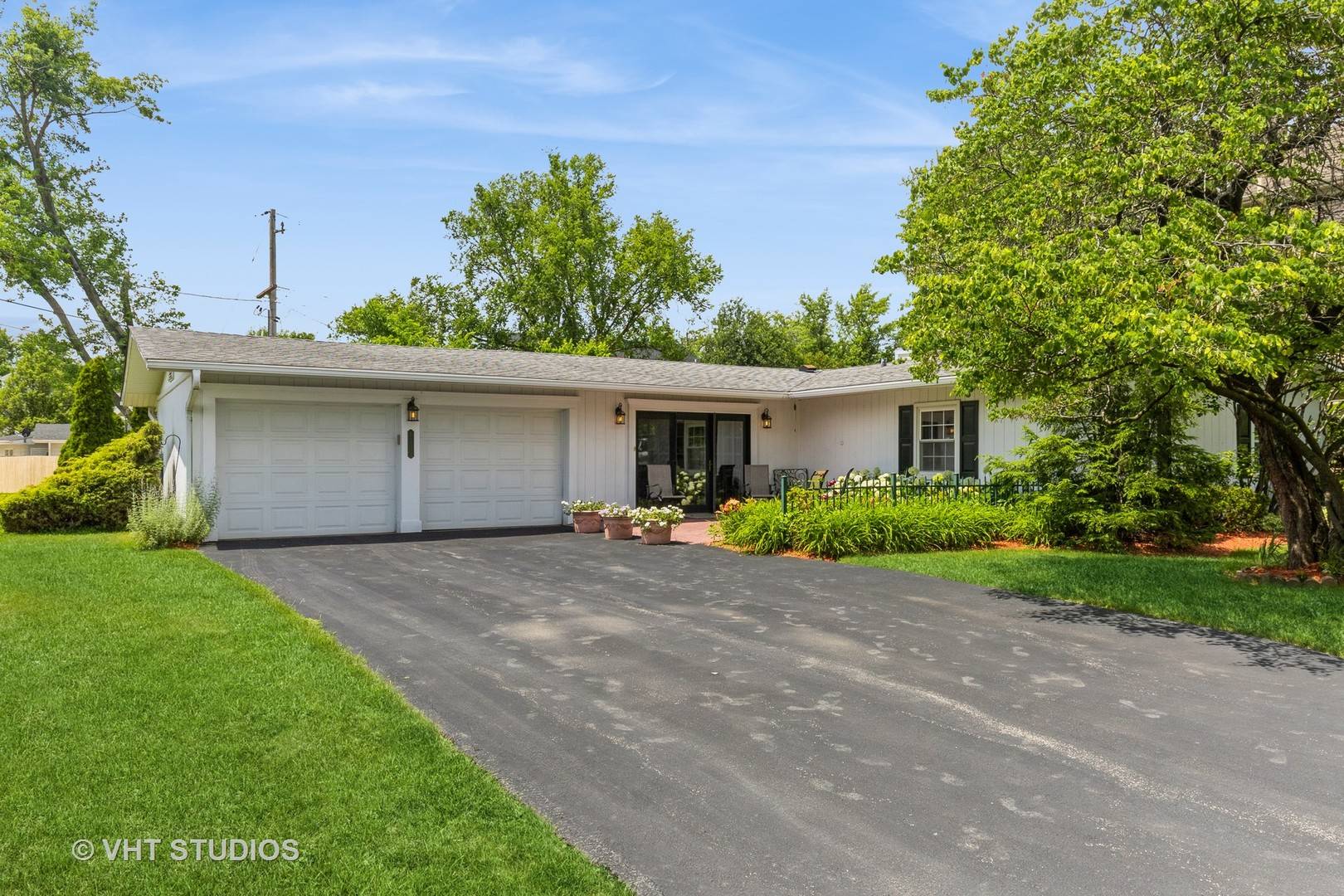 Hinsdale, IL 60521,5550 S Quincy ST