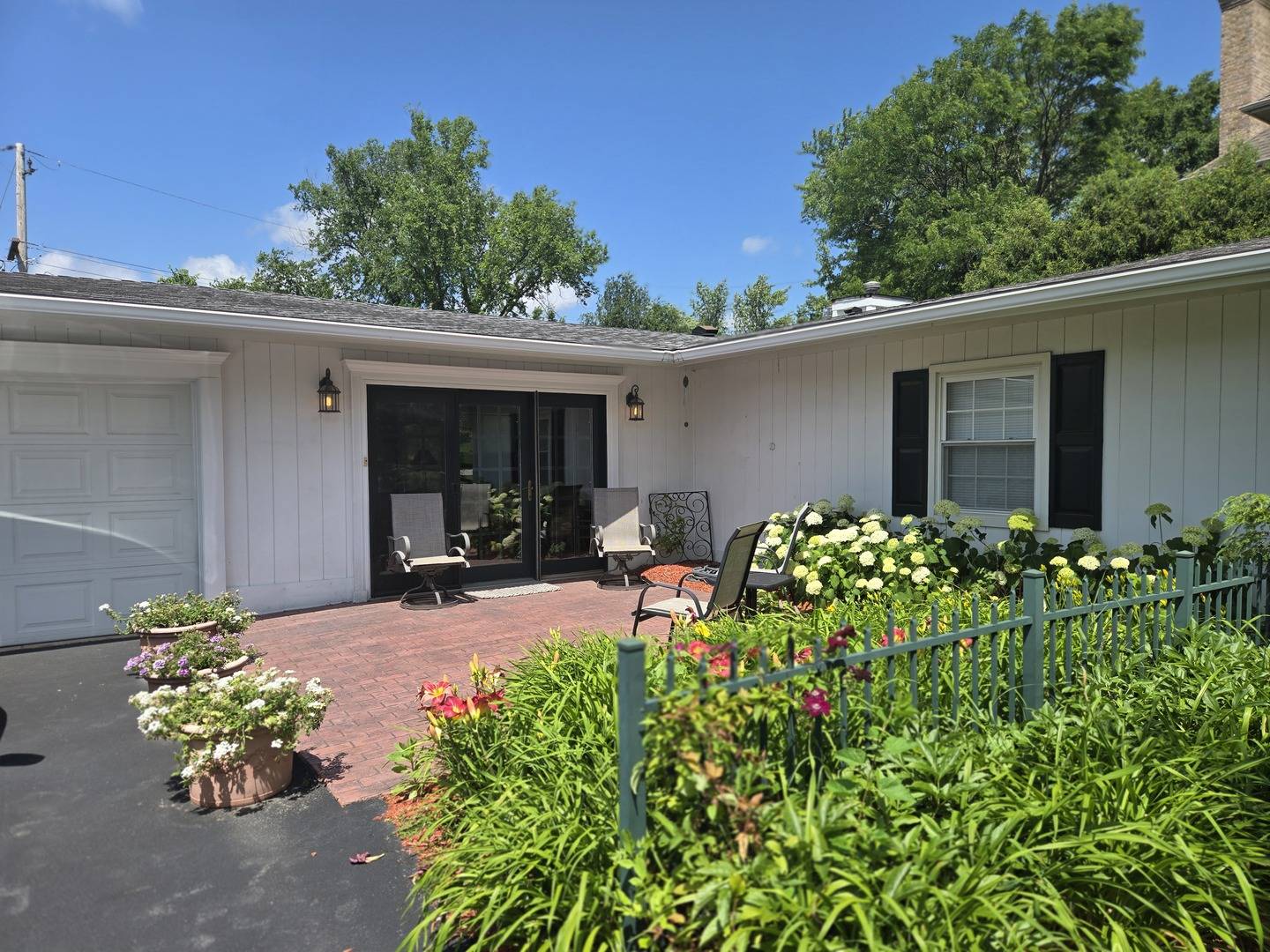Hinsdale, IL 60521,5550 S Quincy ST