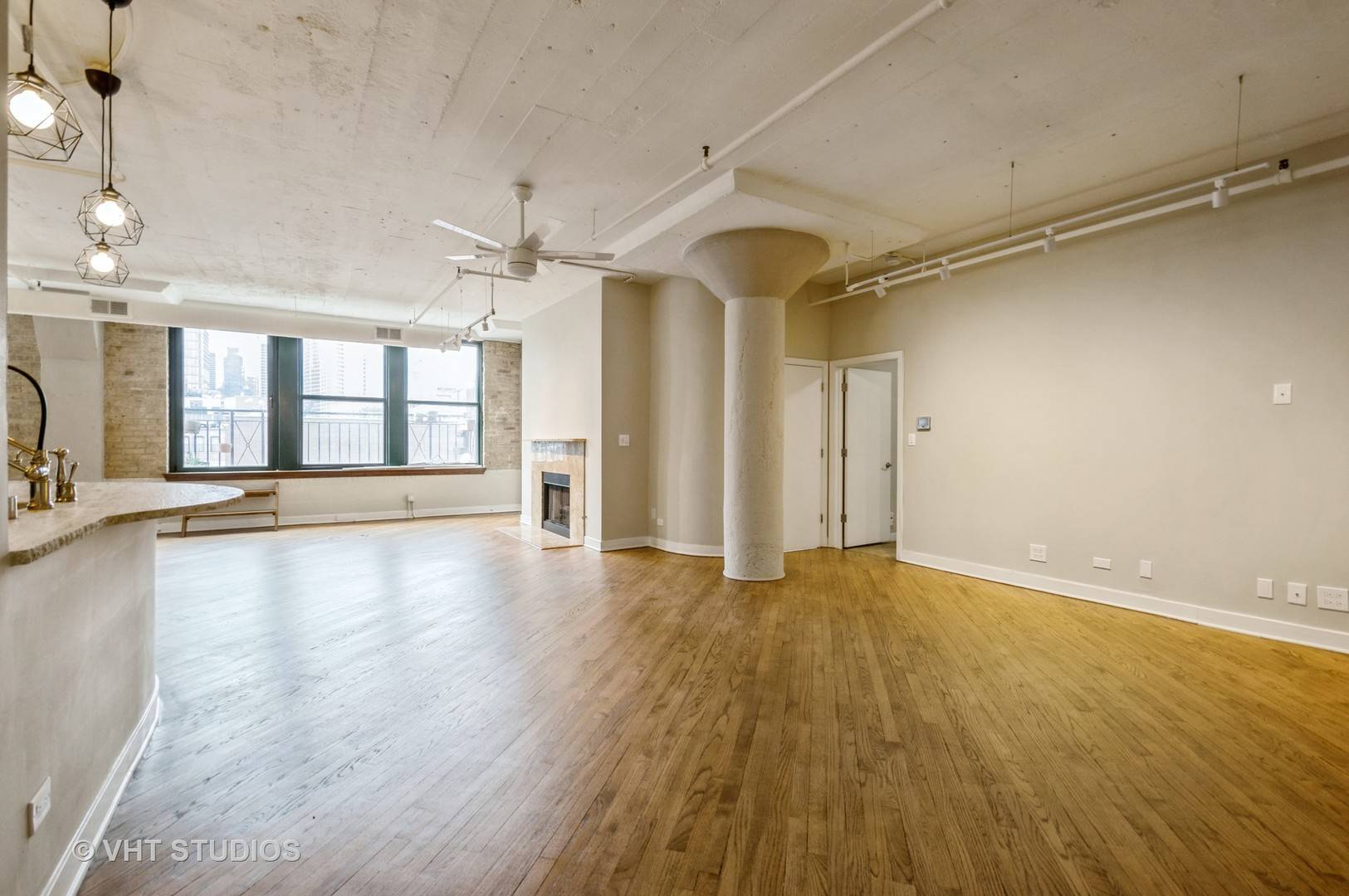 Chicago, IL 60654,411 W Ontario ST #623