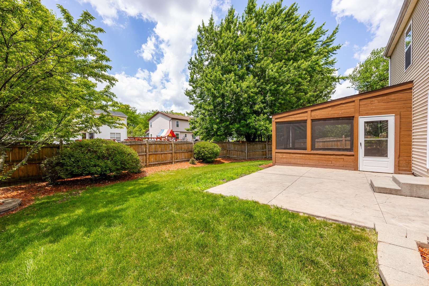 Plainfield, IL 60586,1301 Bridgehampton DR