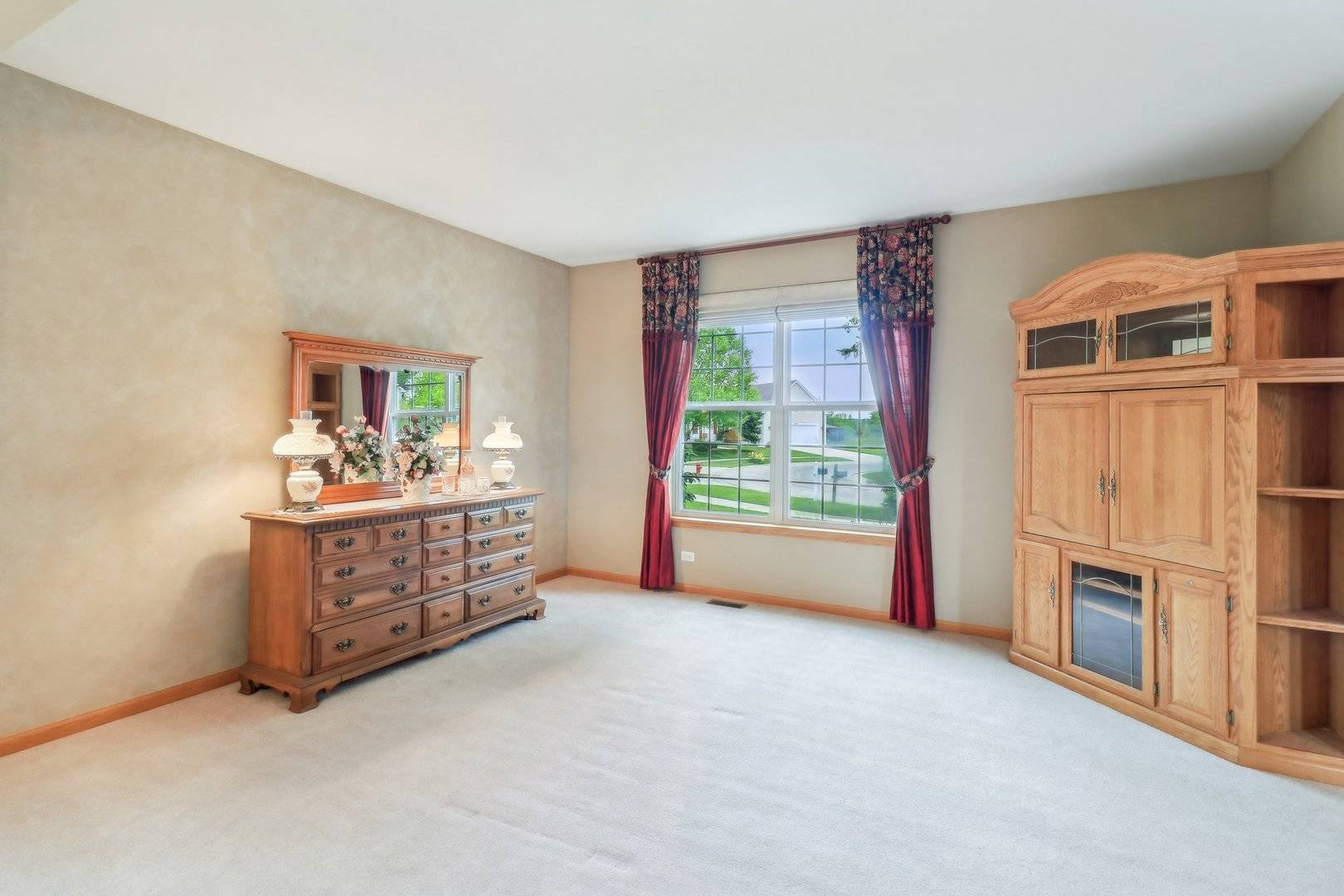 Wonder Lake, IL 60097,8610 Pebble Creek CT