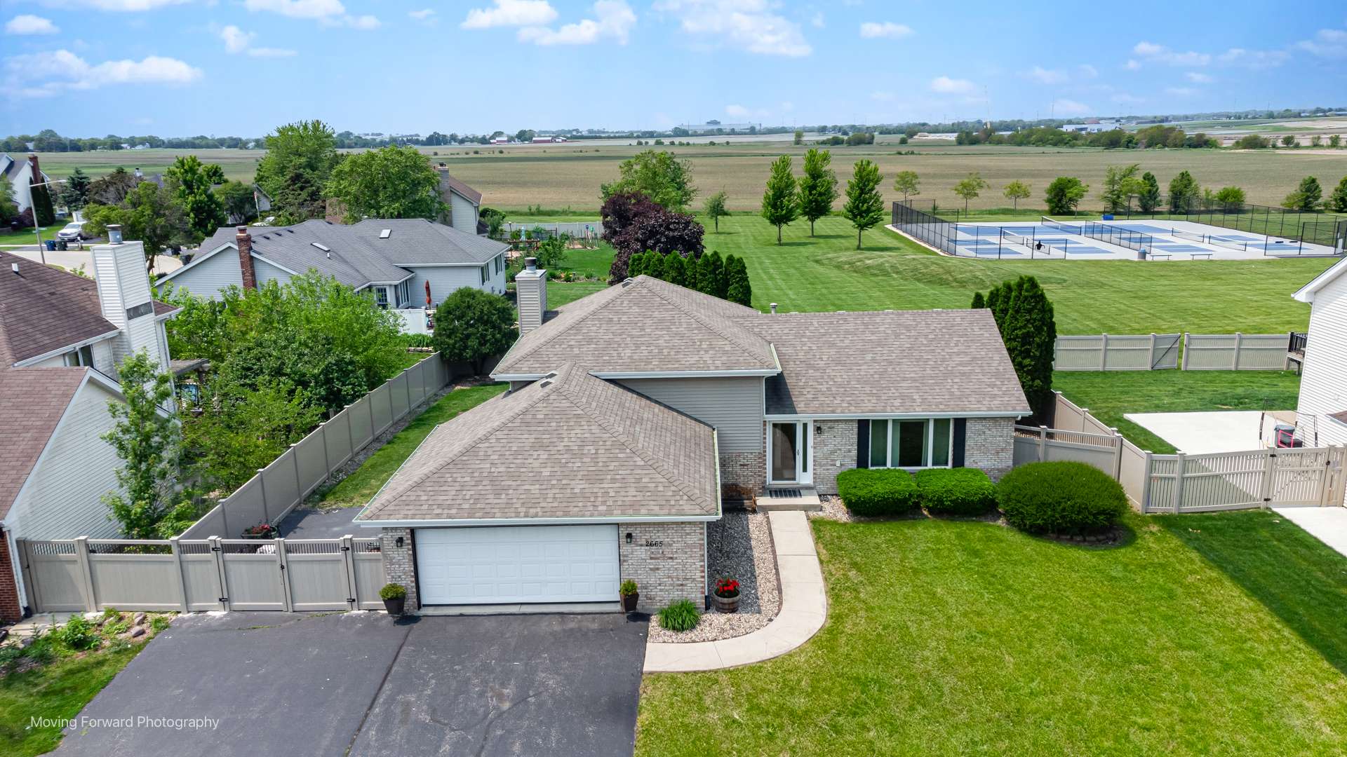 New Lenox, IL 60451,2665 Daniel Lewis DR
