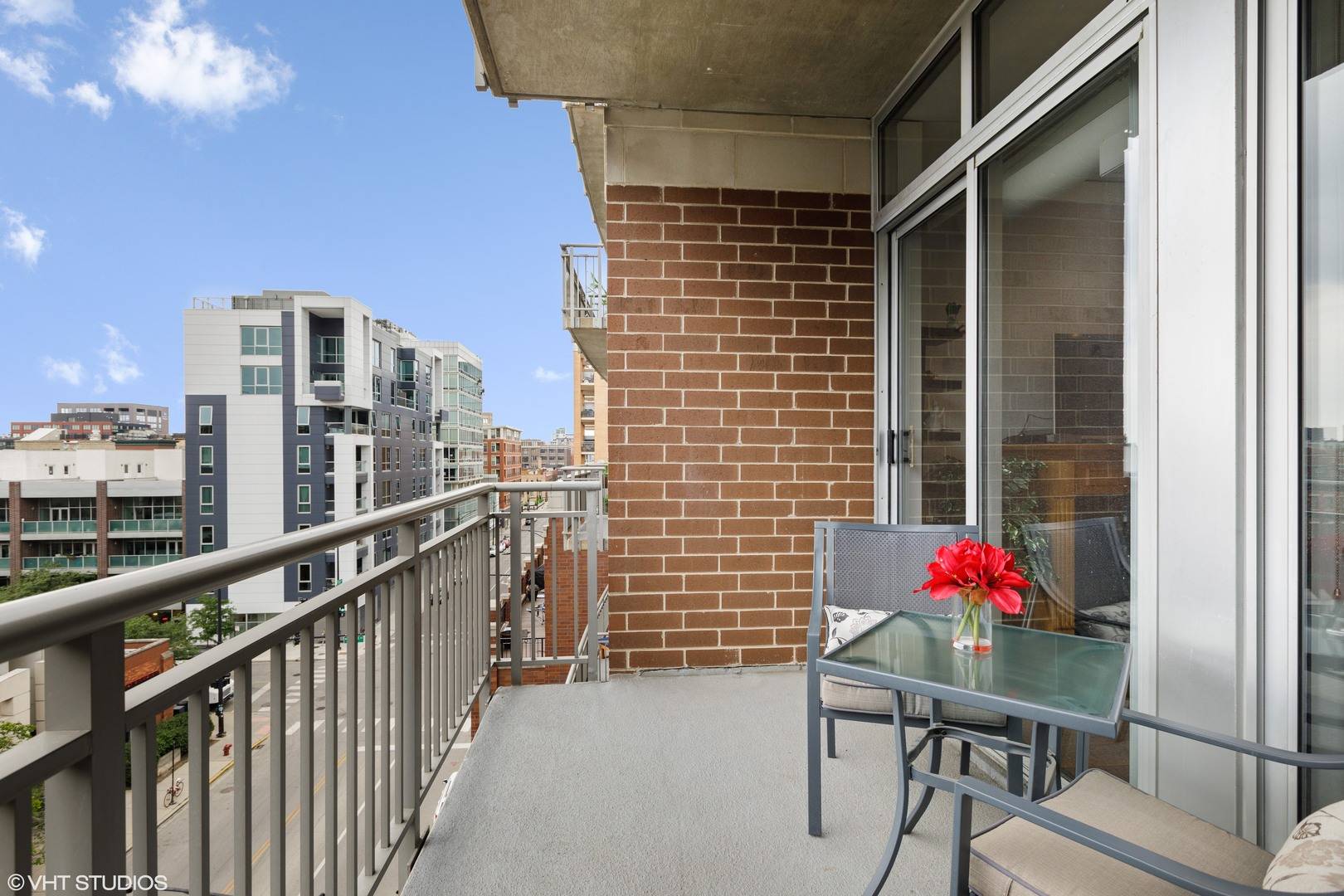 Chicago, IL 60607,111 S Morgan ST #603