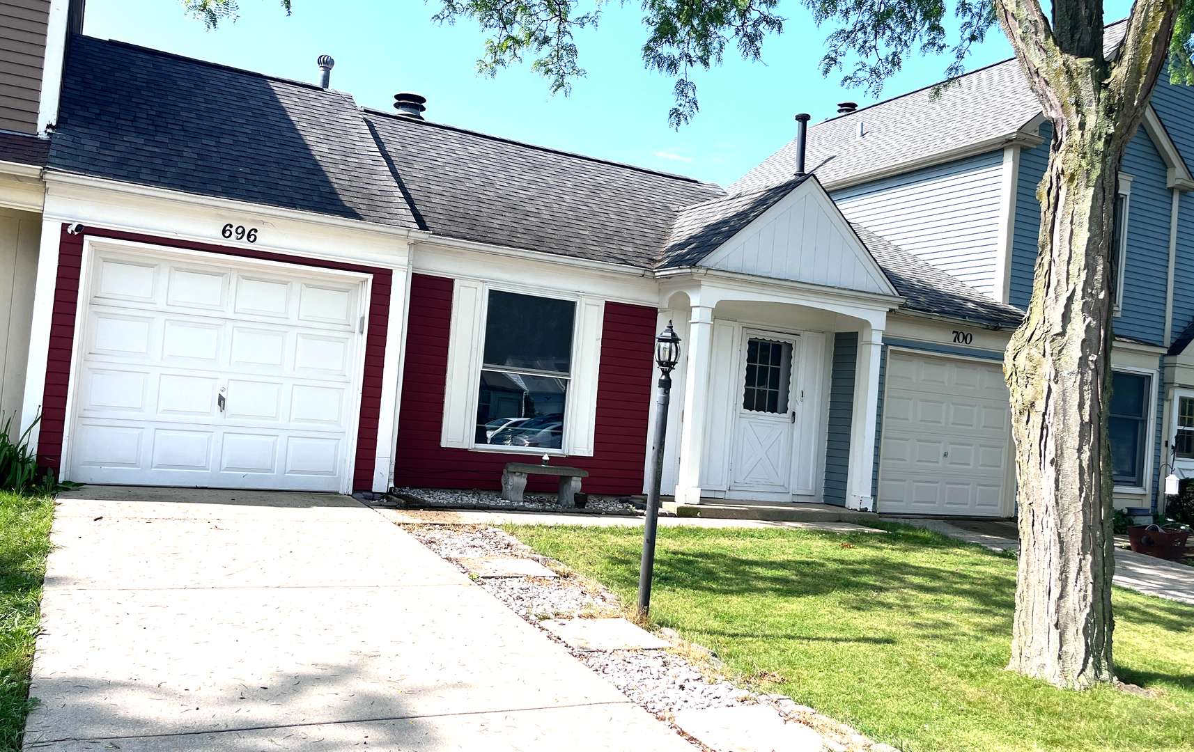 Hanover Park, IL 60133,696 Grant CIR