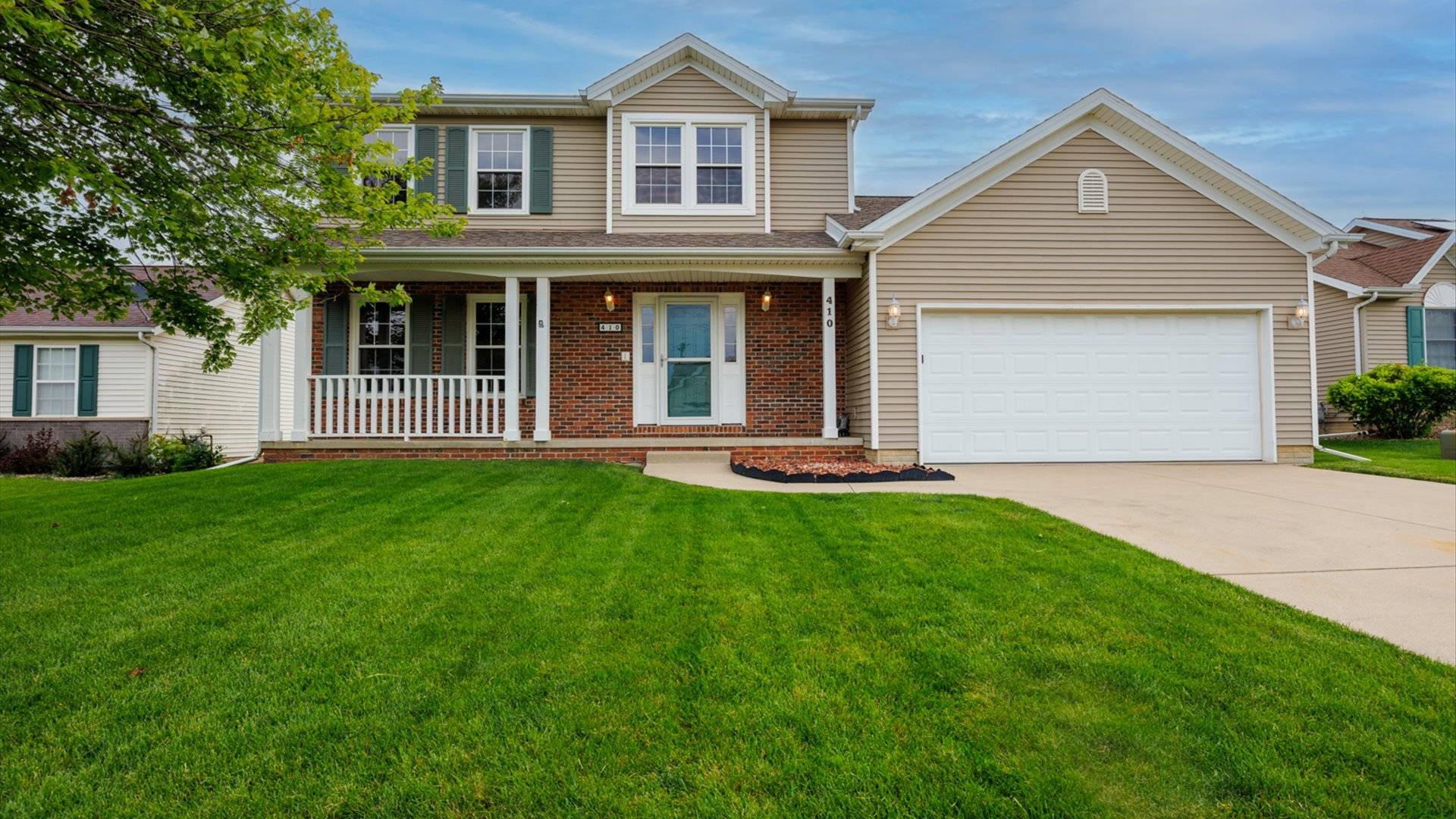 Normal, IL 61761,410 Wildberry DR