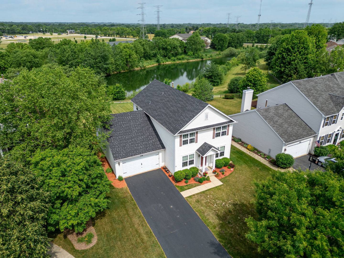 Cary, IL 60013,238 Foxford DR