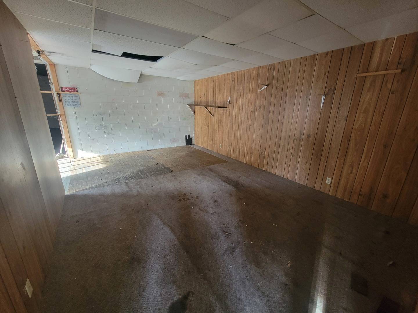 Monticello, IL 61856,353 W Monroe ST