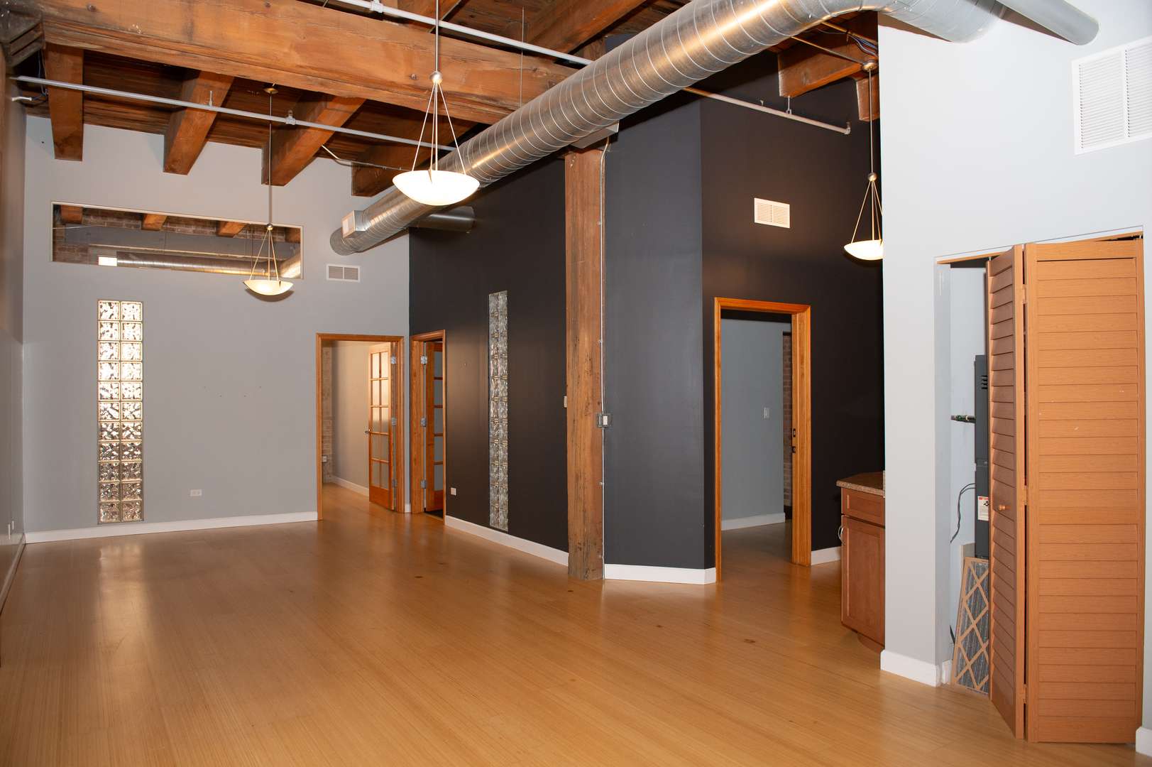 Chicago, IL 60642,824 W Superior ST #312