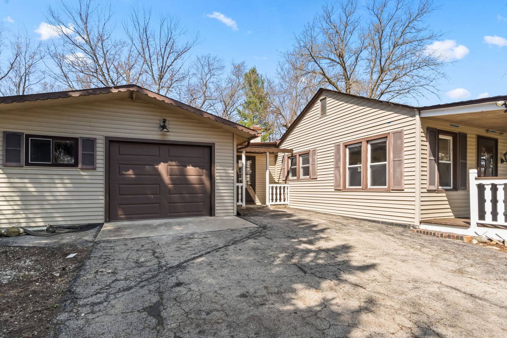 Willowbrook, IL 60527,7730 Virginia CT