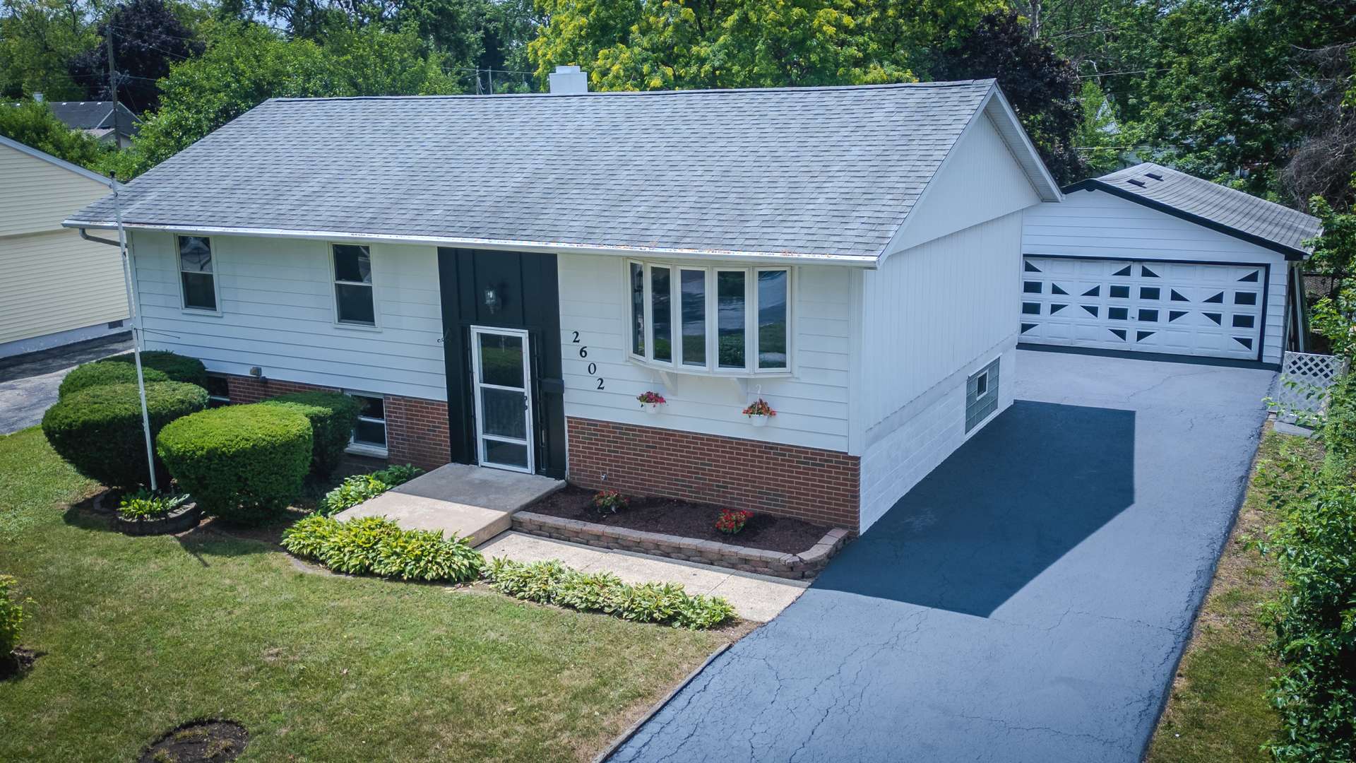 Joliet, IL 60435,2602 Fairway DR