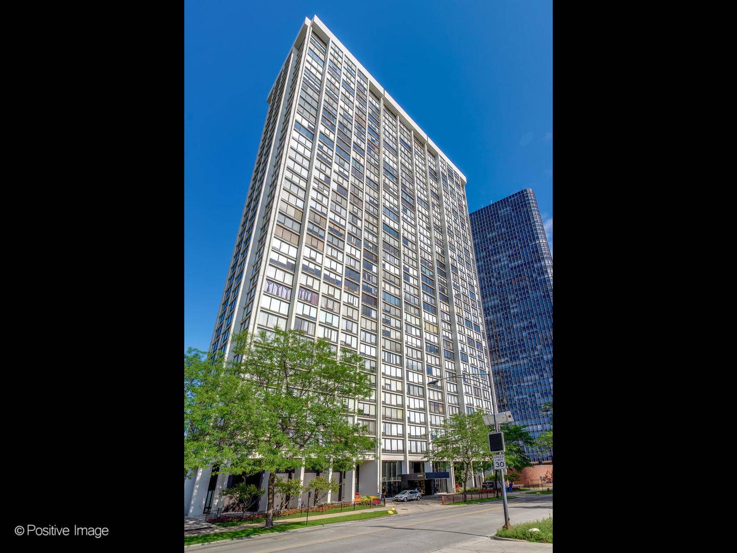 Chicago, IL 60640,5445 N Sheridan RD #1206