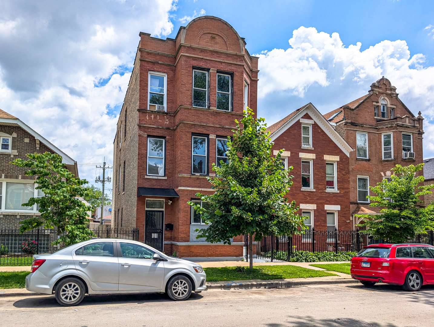 Chicago, IL 60623,2323 S Trumbull AVE #2