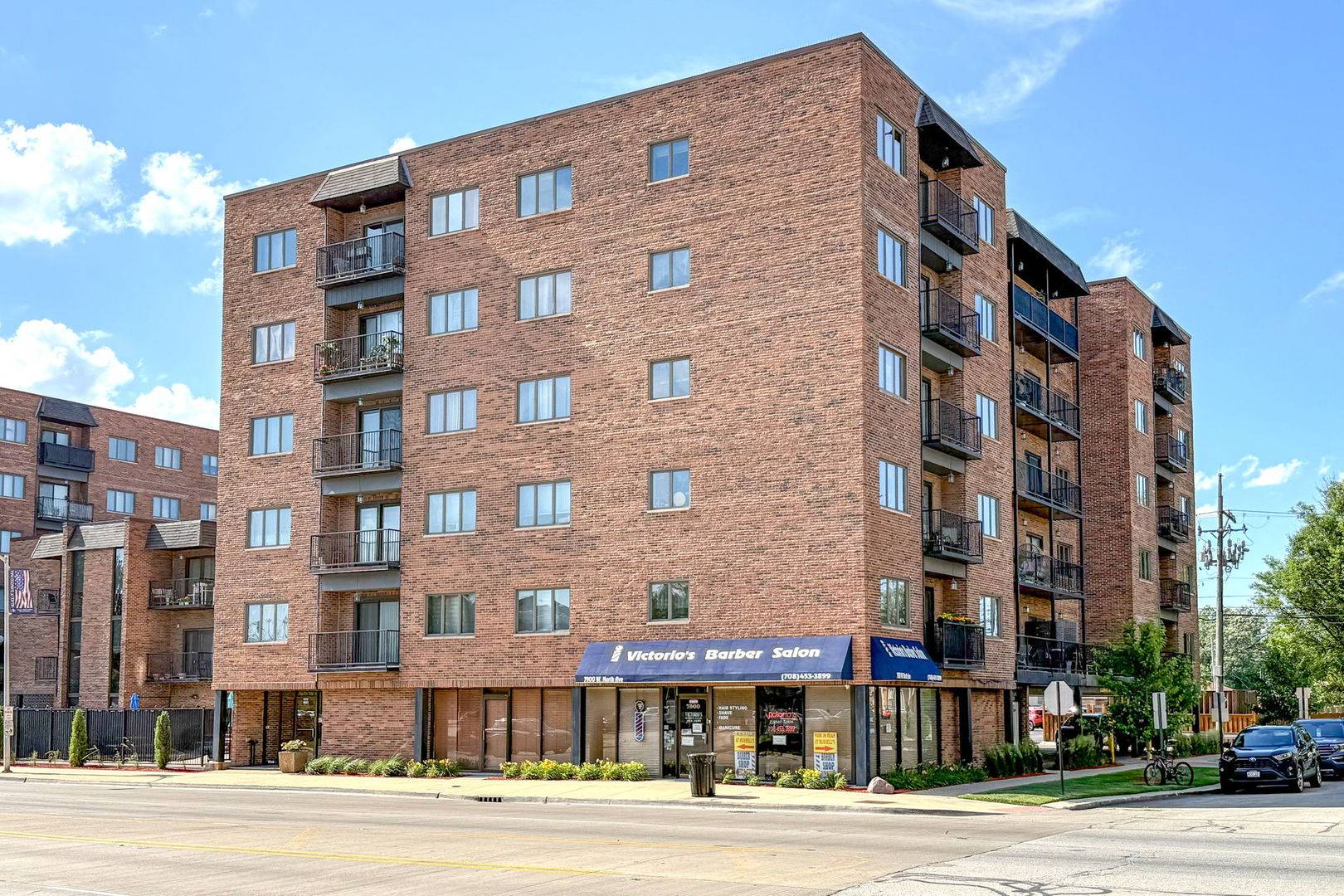 Elmwood Park, IL 60707,7904 W North AVE #605E