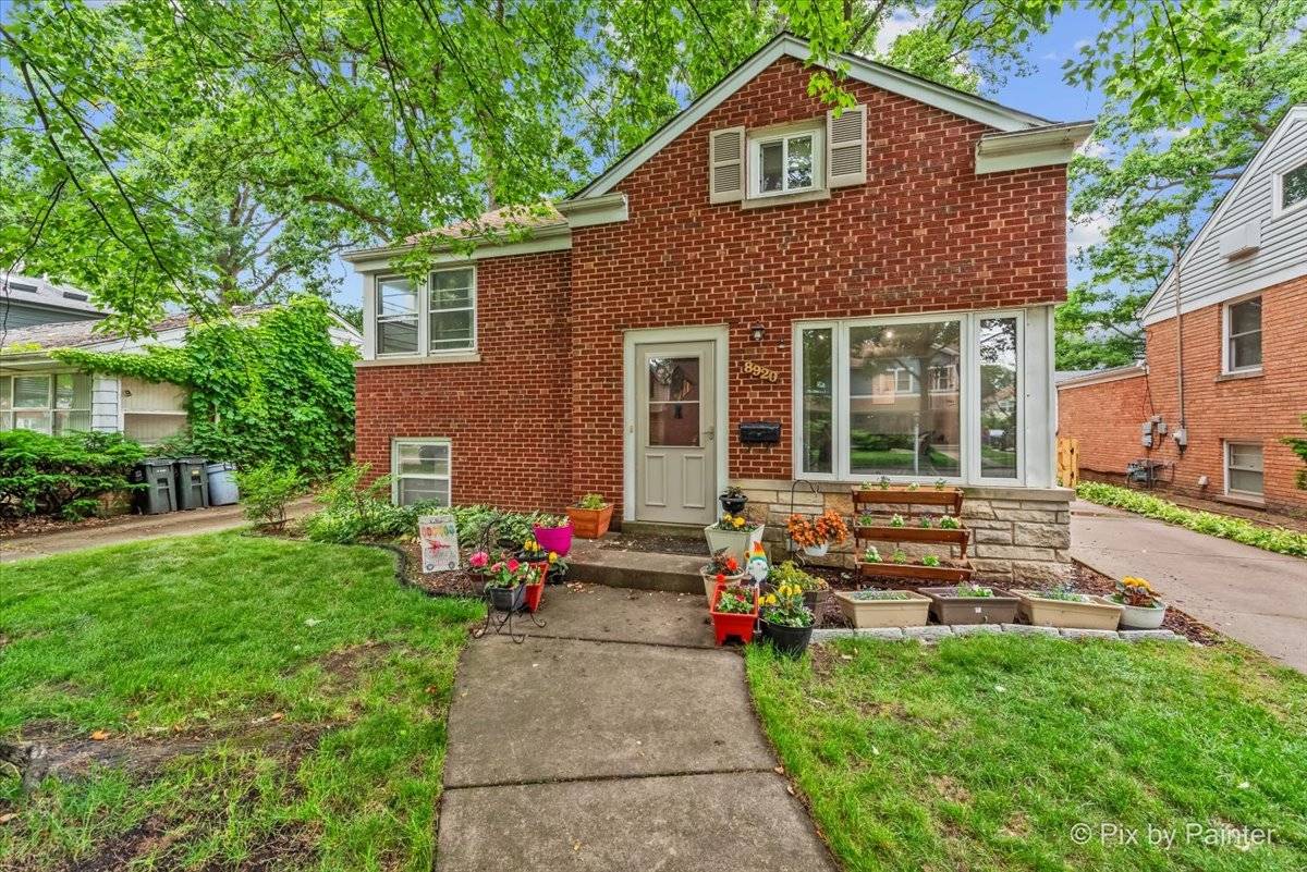 Morton Grove, IL 60053,8920 Mcvicker AVE