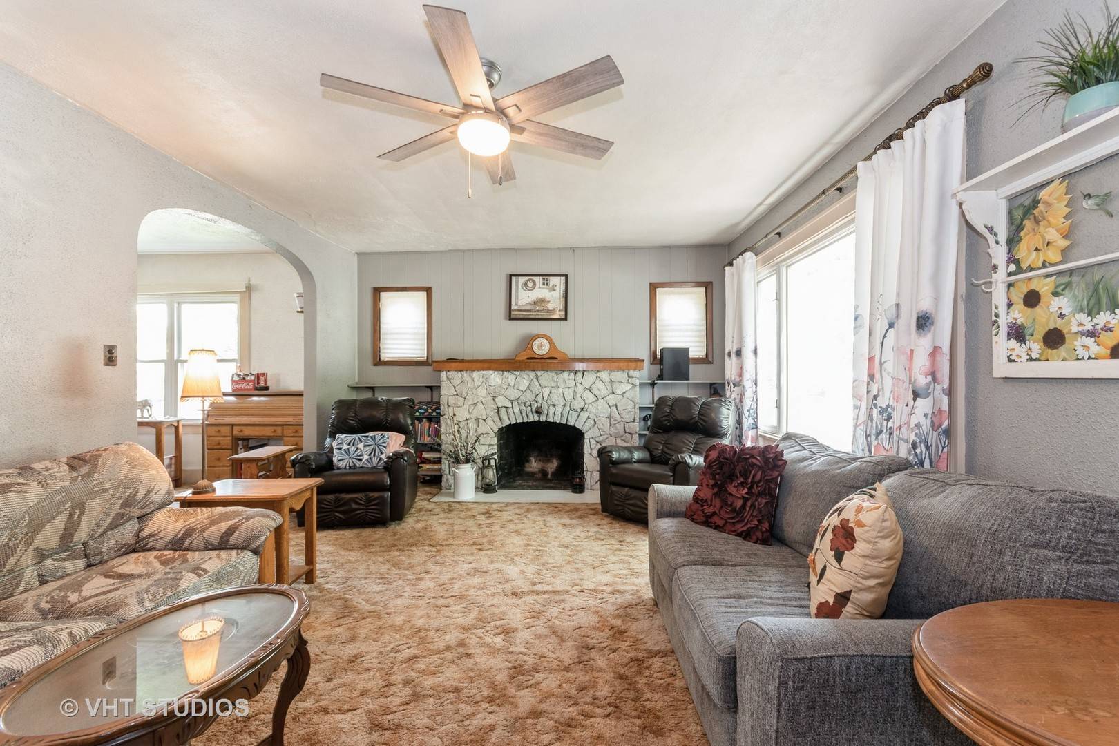 Joliet, IL 60435,1429 N May ST