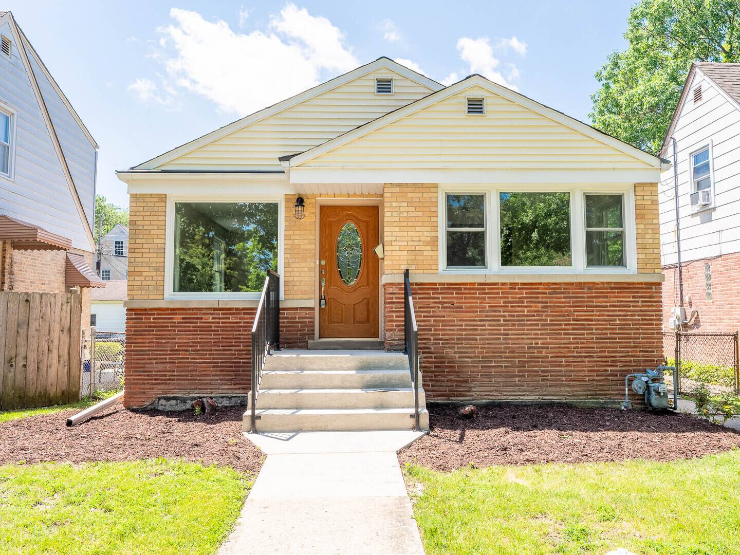 Evanston, IL 60202,2408 Nathaniel PL