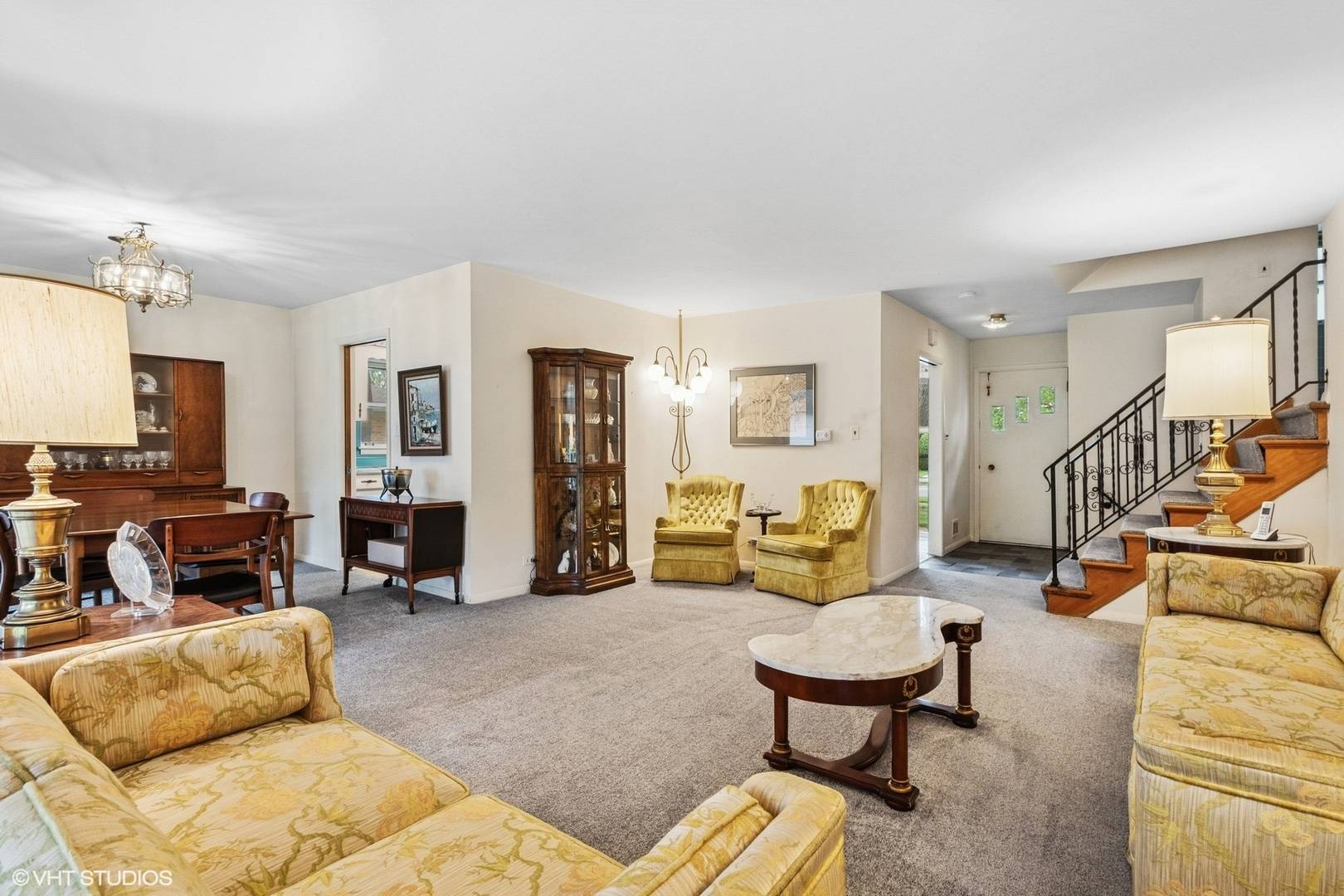 Wilmette, IL 60091,217 Heather LN