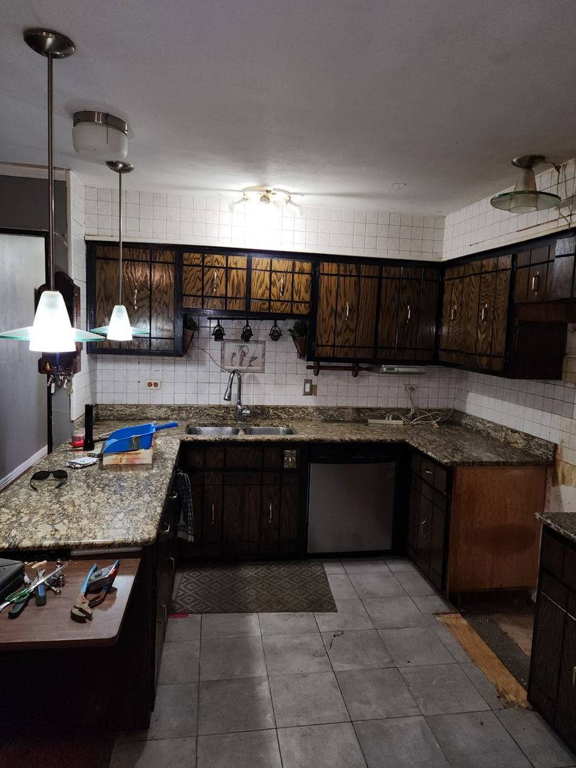 Country Club Hills, IL 60478,4101 176th PL