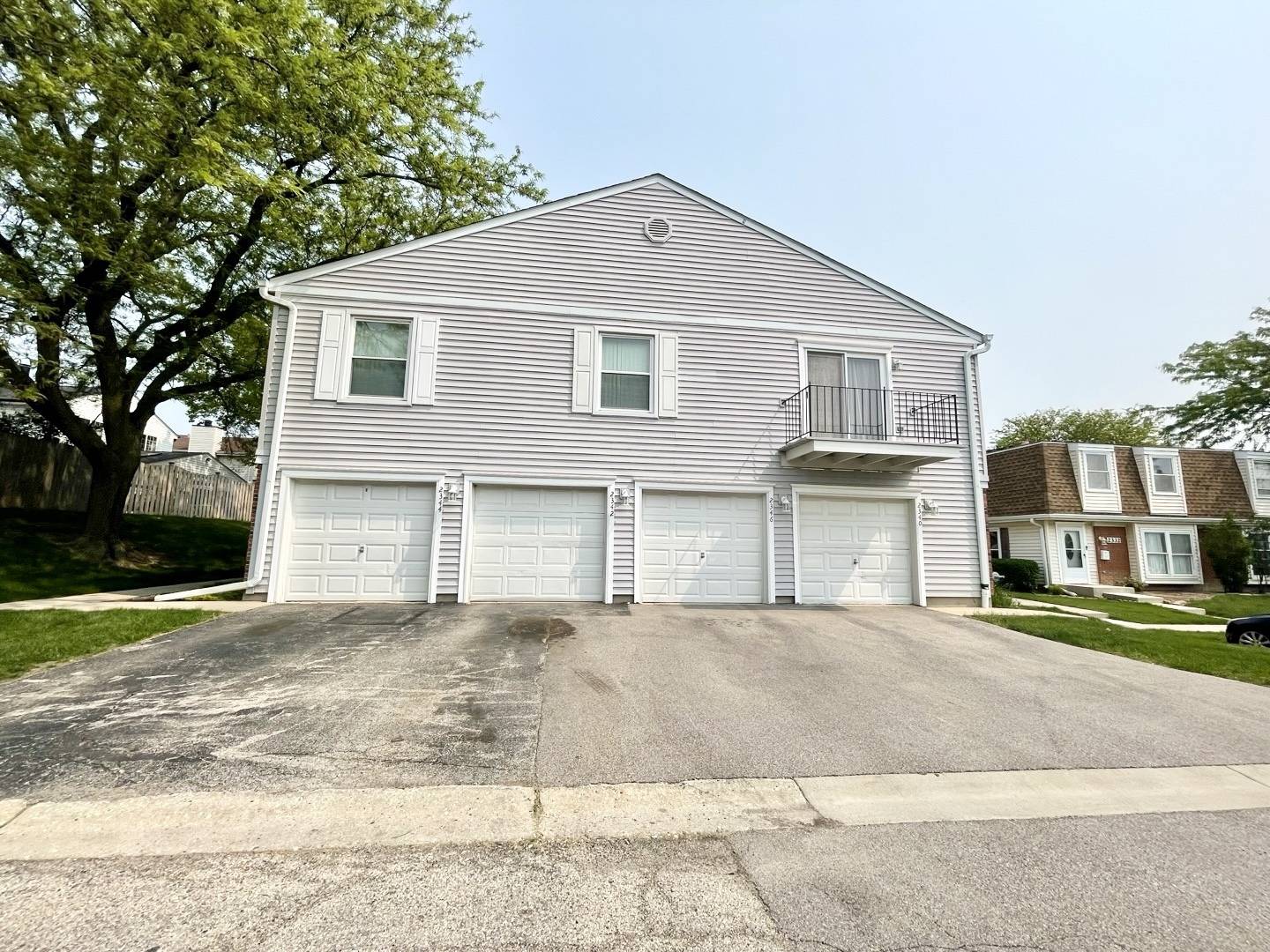 Schaumburg, IL 60194,2342 Old Kings CT #2342