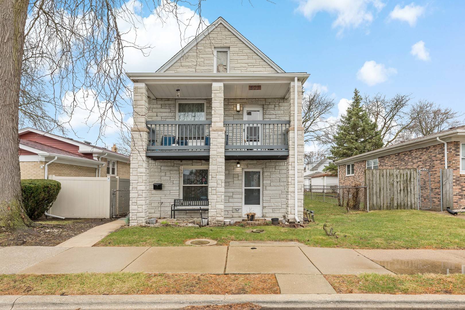 Calumet City, IL 60409,505 154TH PL