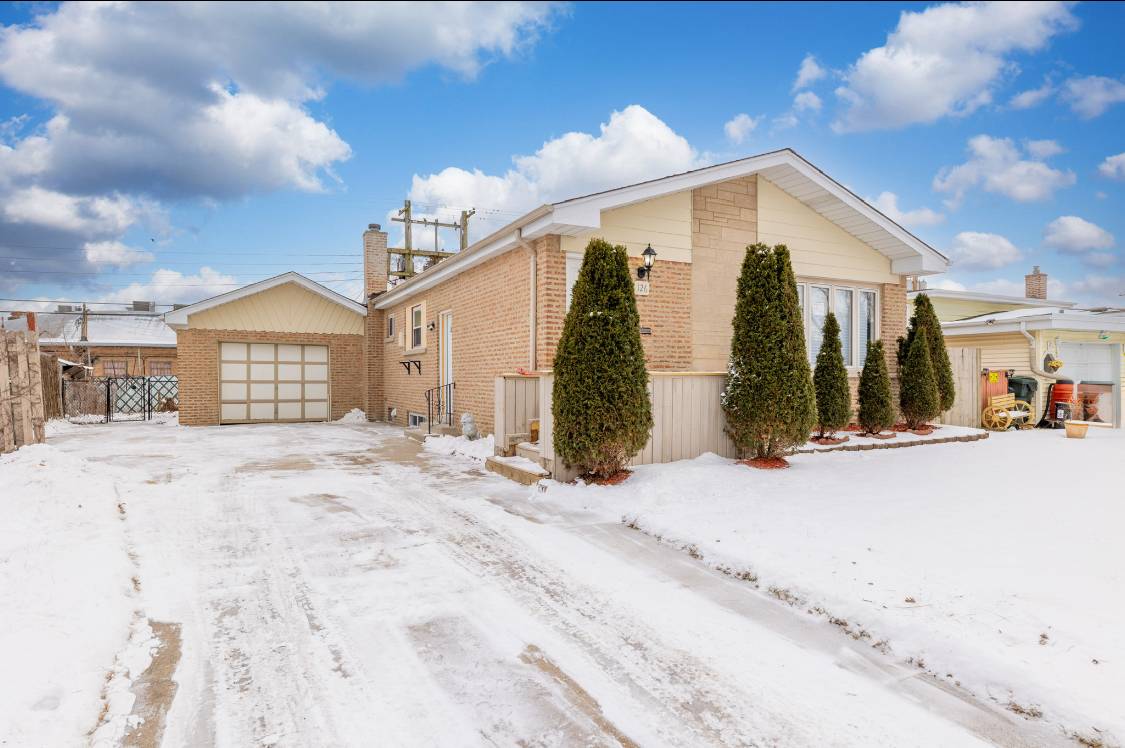 Chicago Heights, IL 60411,126 Strieff AVE