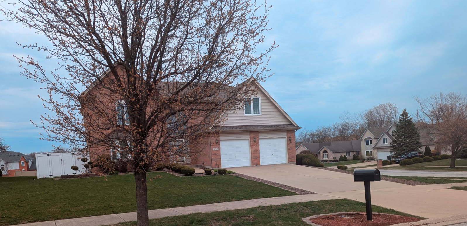 Hazel Crest, IL 60429,18507 Indie CT