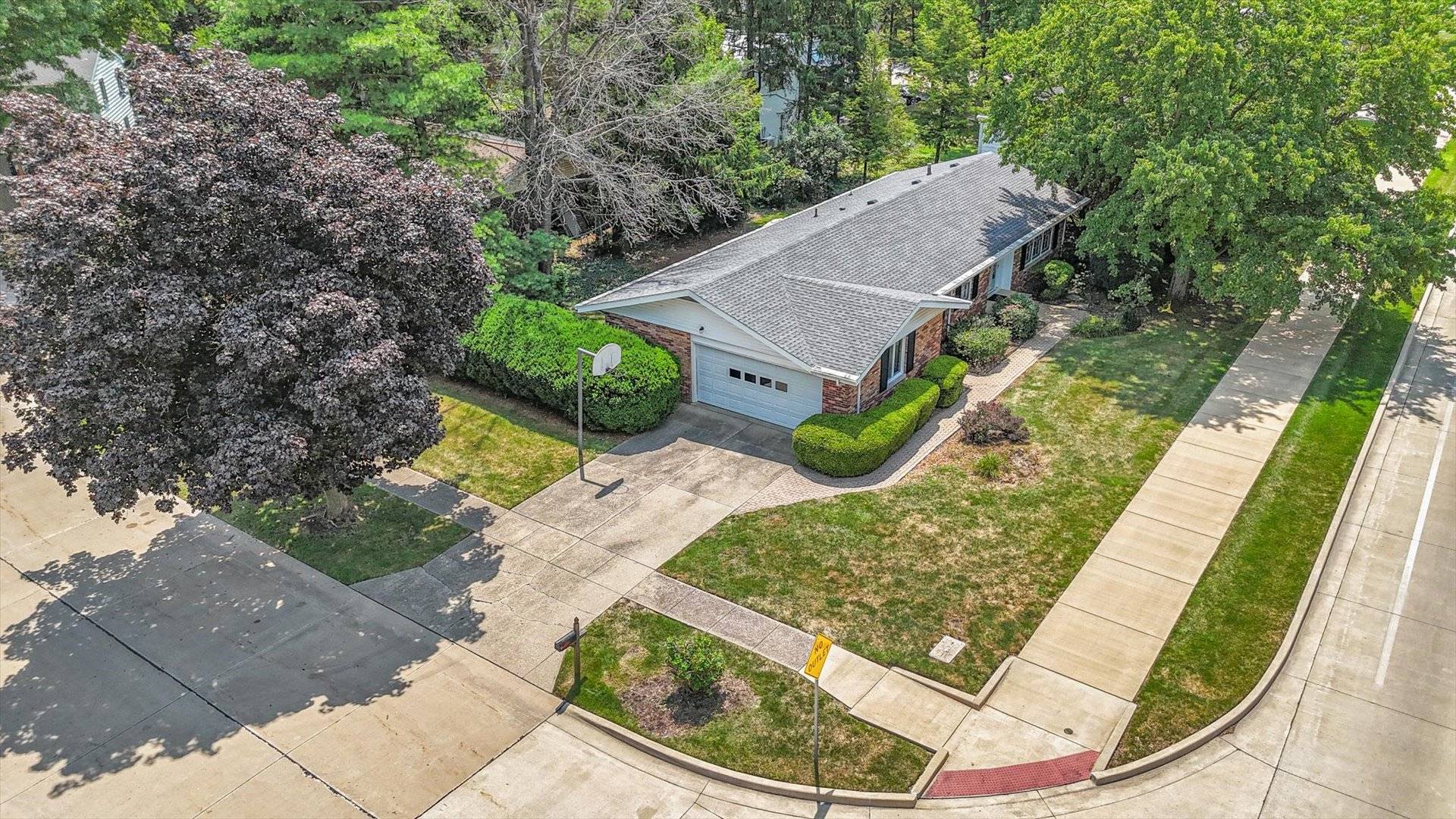 Champaign, IL 61820,2502 S Prospect AVE