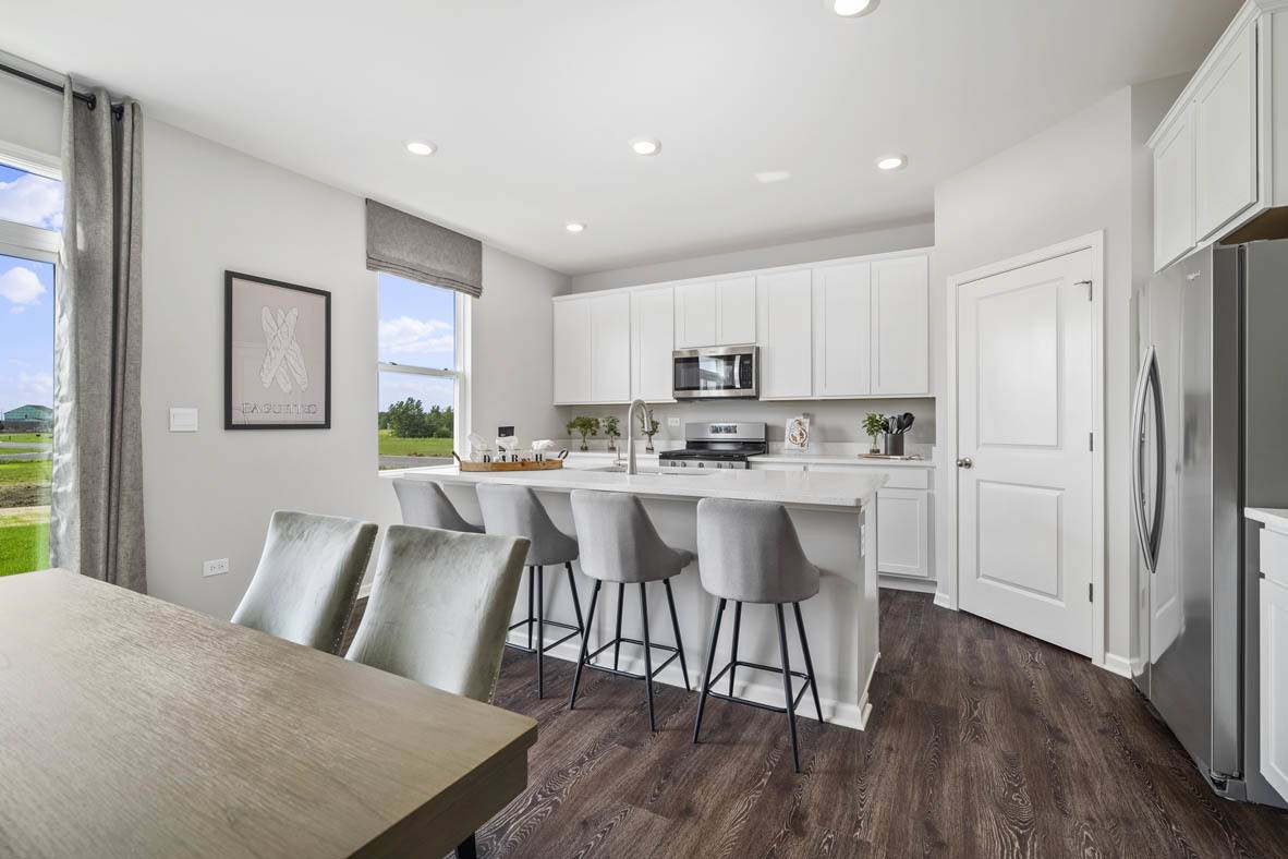 Bartlett, IL 60103,1283 Tiger Lily DR