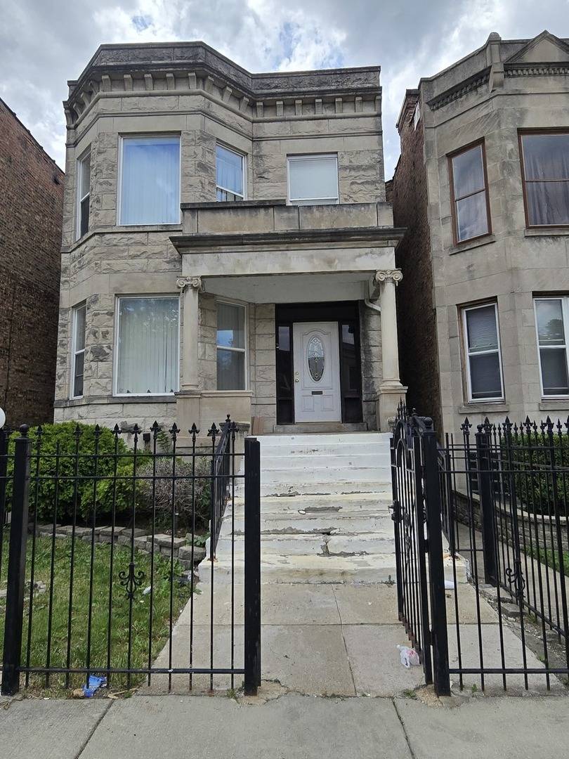 Chicago, IL 60621,6522 S Peoria ST