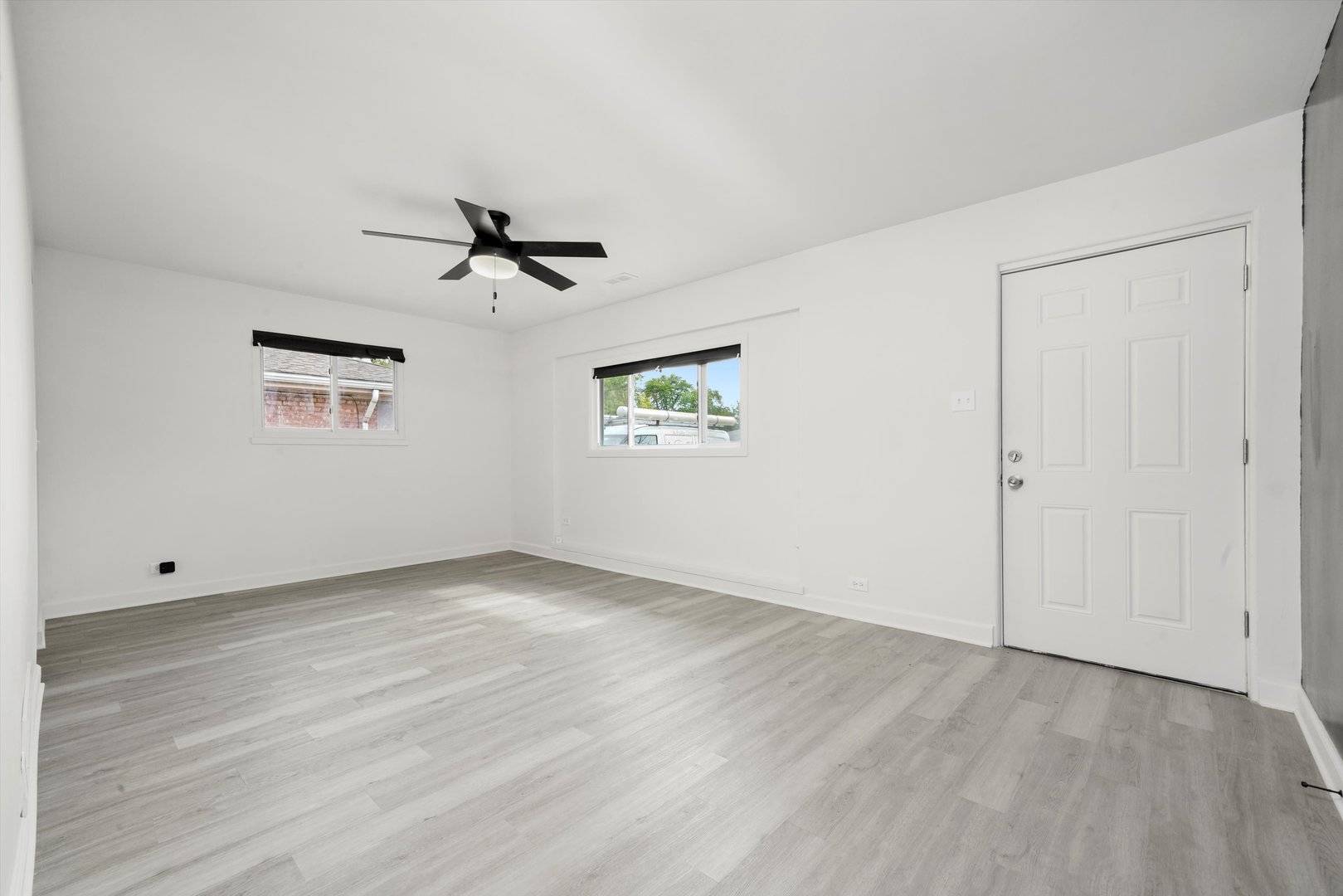Calumet City, IL 60409,1386 Price AVE