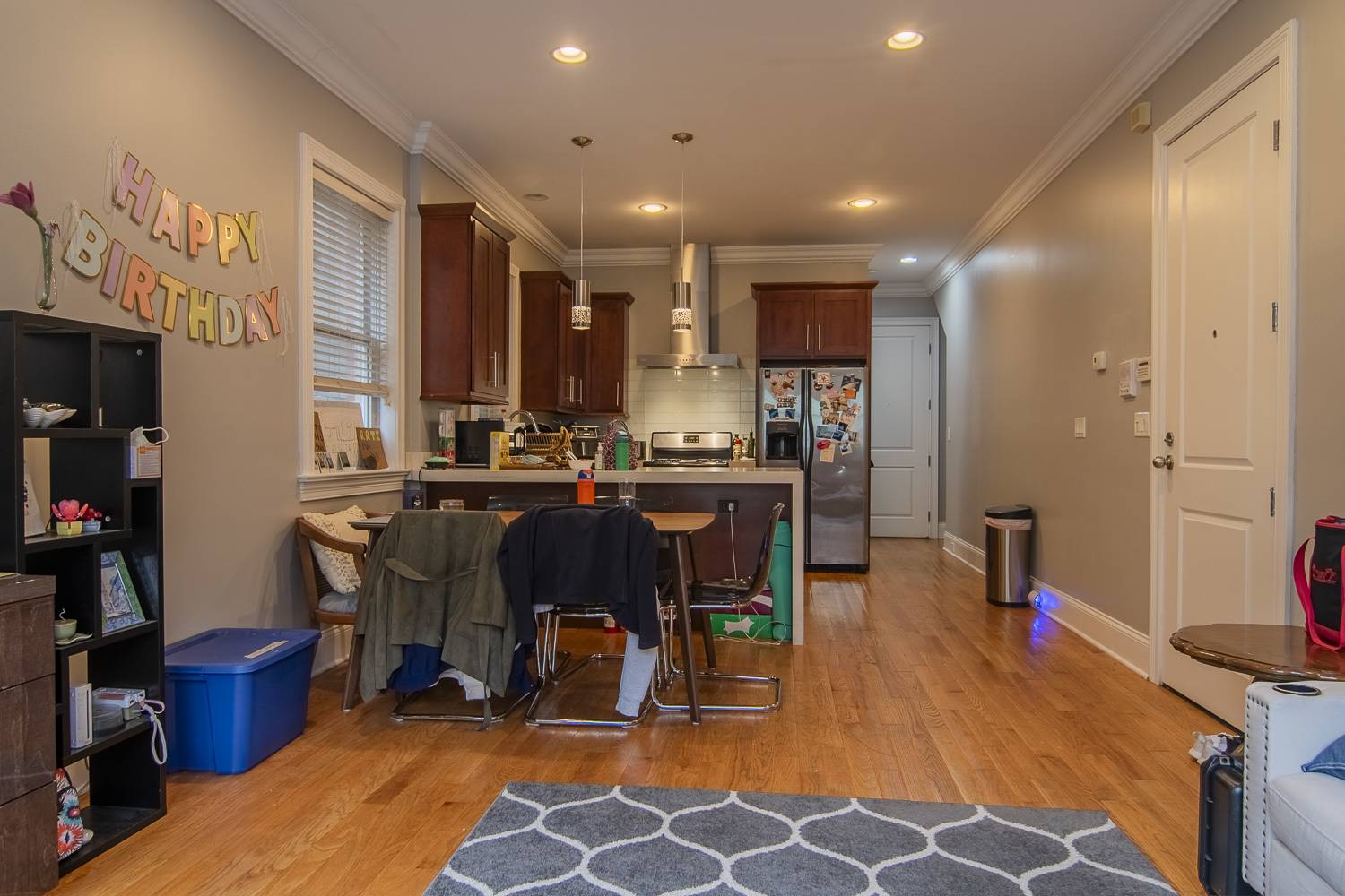 Chicago, IL 60613,3718 N Wilton AVE #2