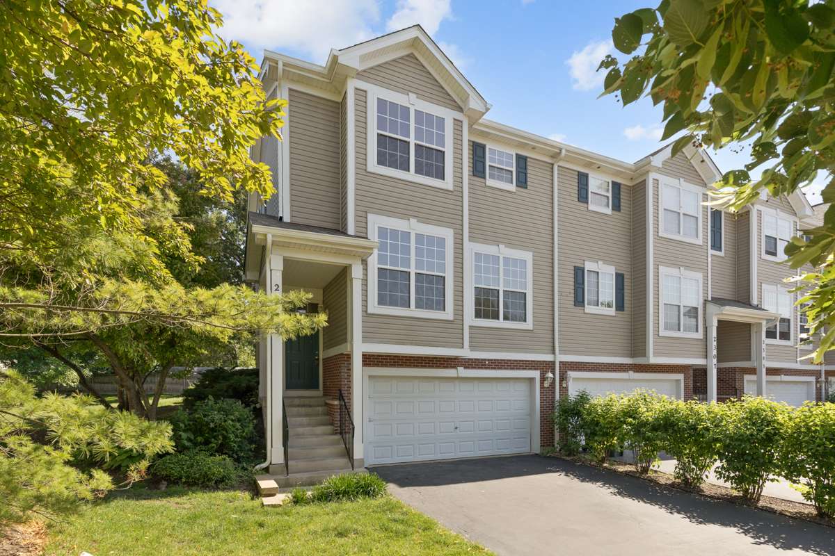 Aurora, IL 60502,2309 Hudson CIR
