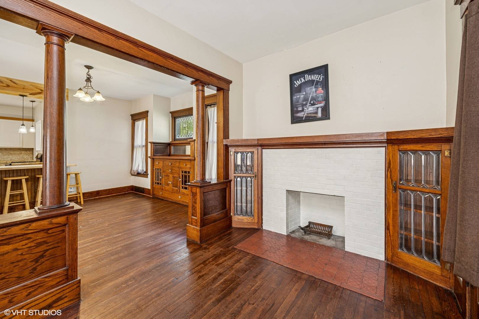 Harvard, IL 60033,306 E Diggins ST