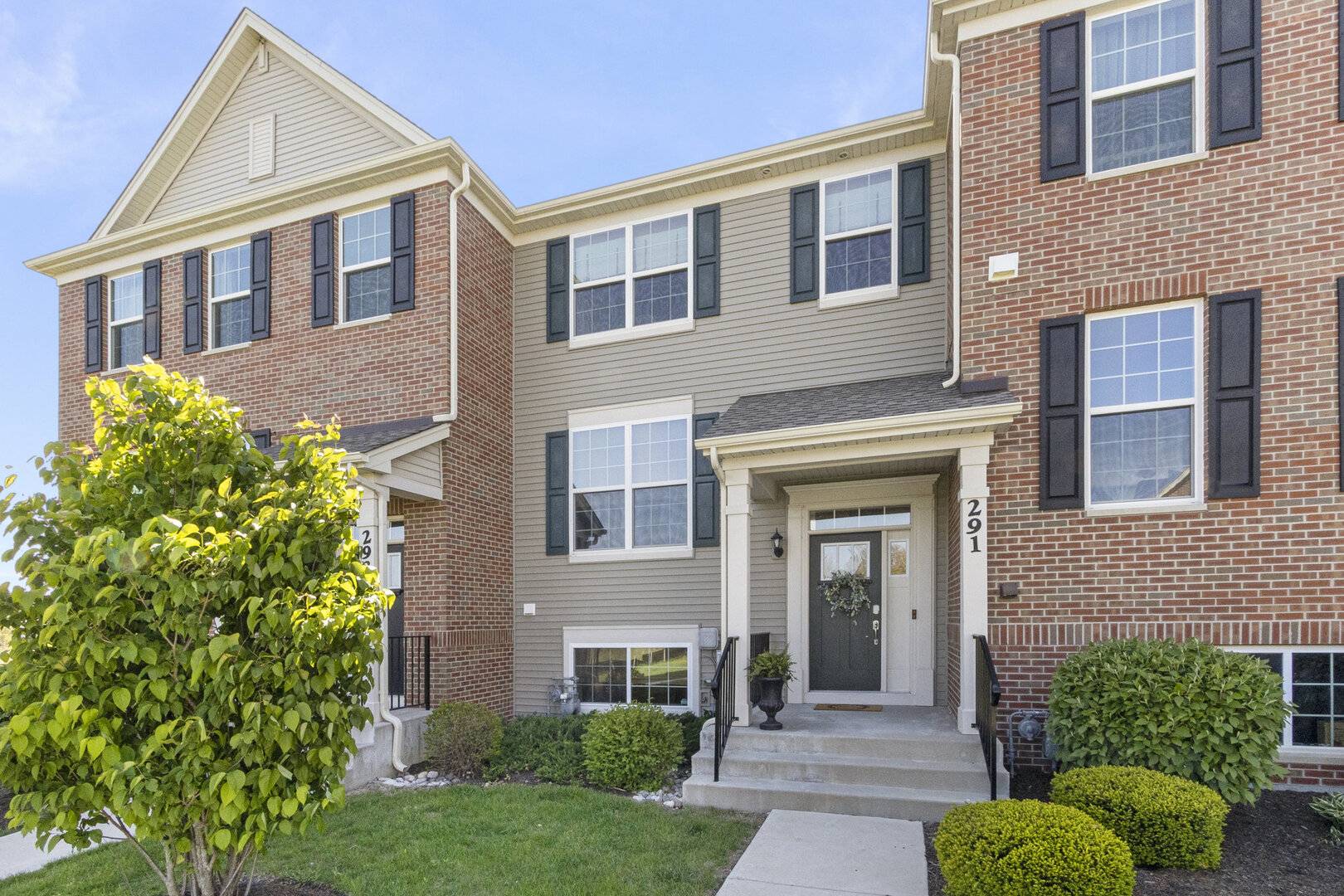 Oswego, IL 60543,291 Lakeshore DR