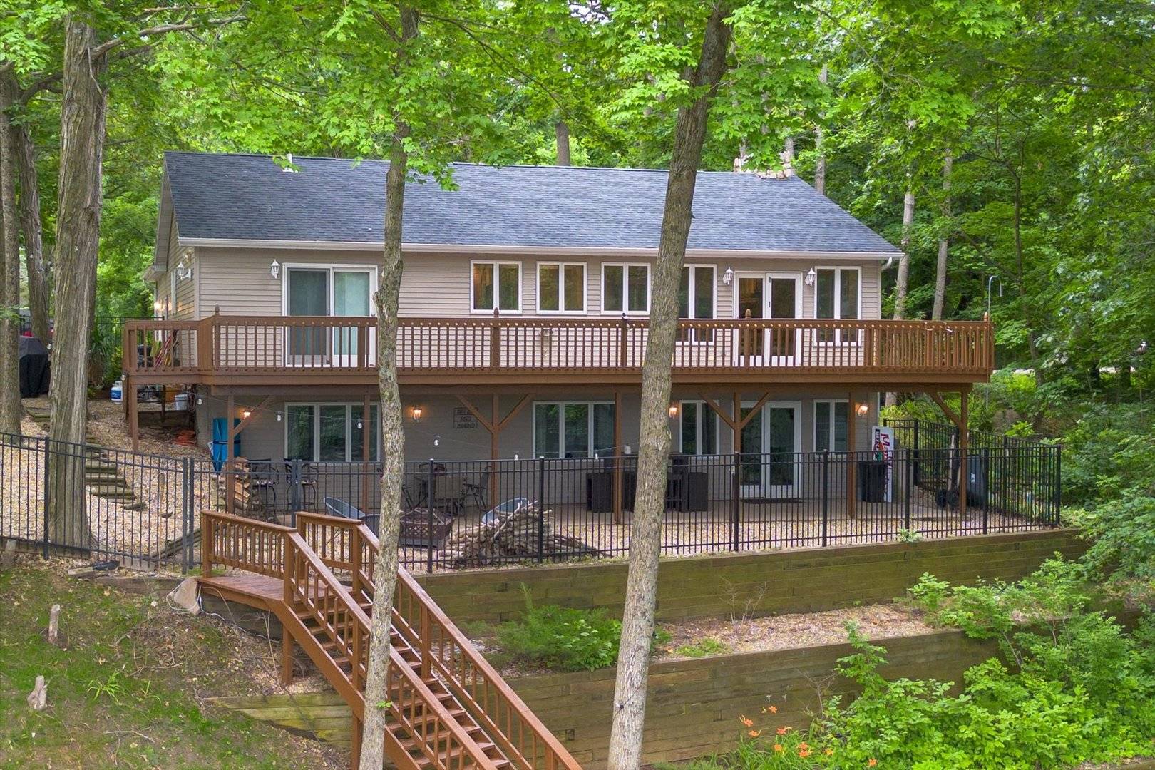 Putnam, IL 61560,147 Lake Thunderbird DR