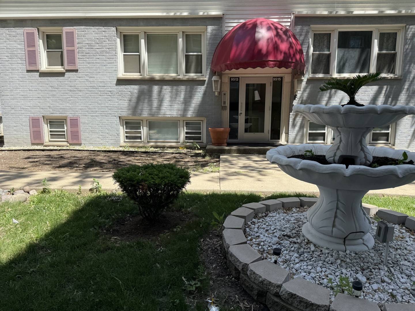 Schiller Park, IL 60176,9513 Kelvin LN #2111