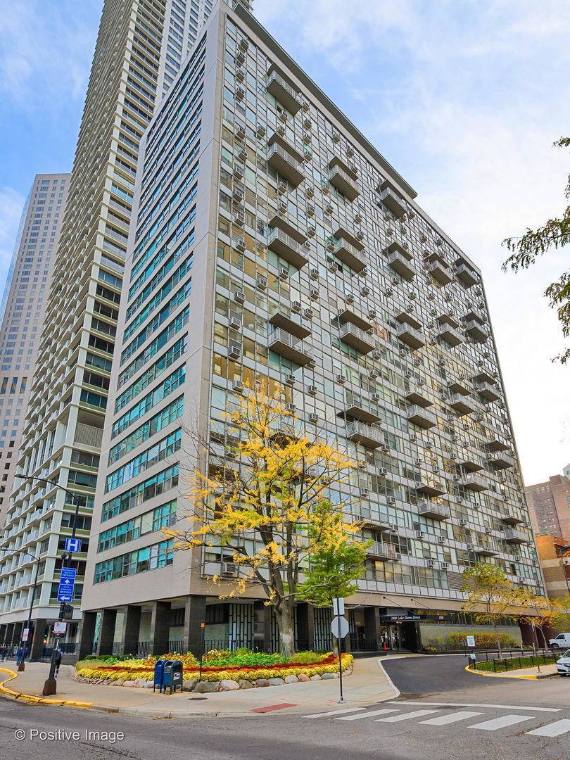 Chicago, IL 60611,1000 N Lake Shore DR #1604