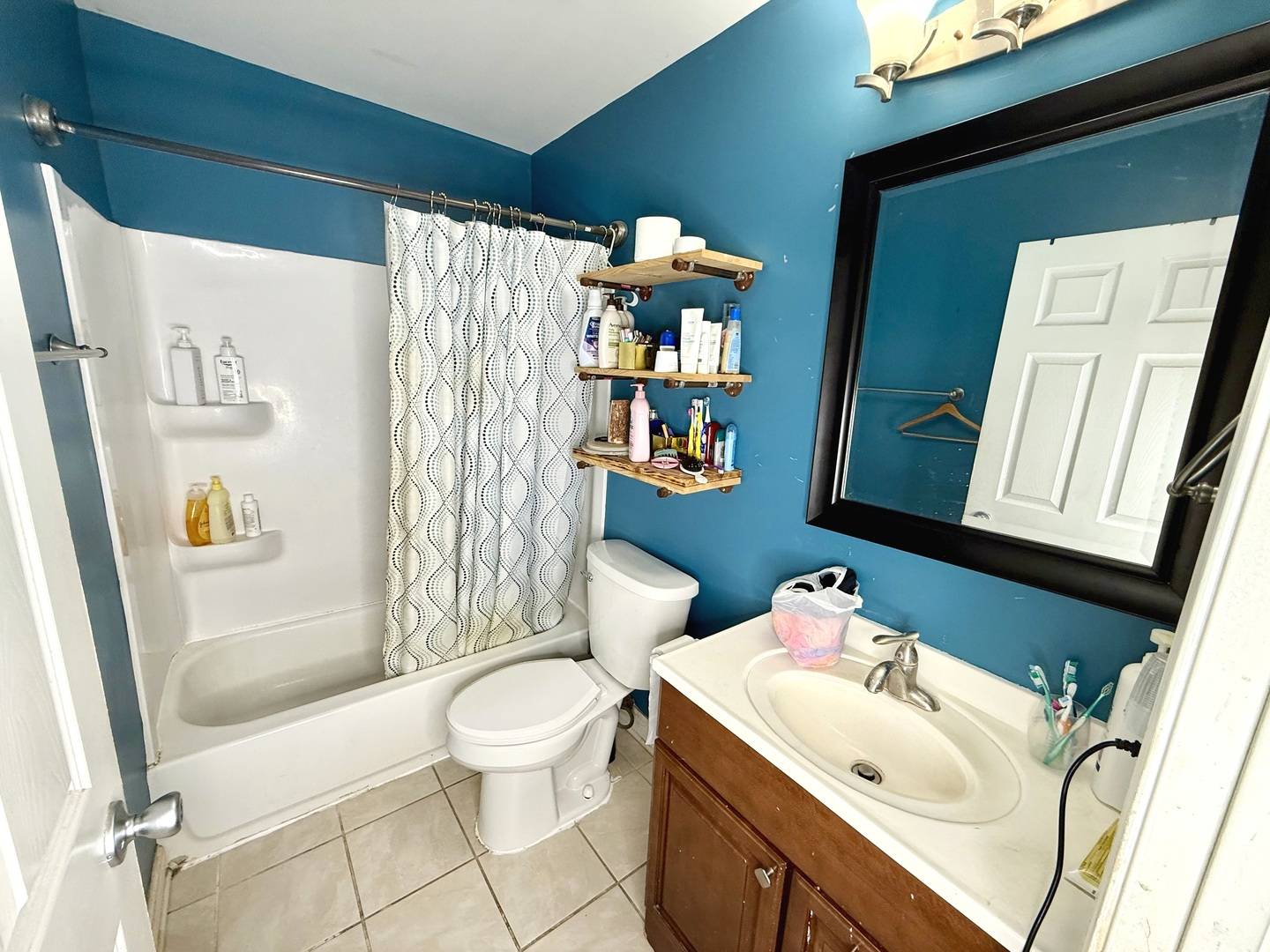 Warrenville, IL 60555,30w105 Maplewood DR