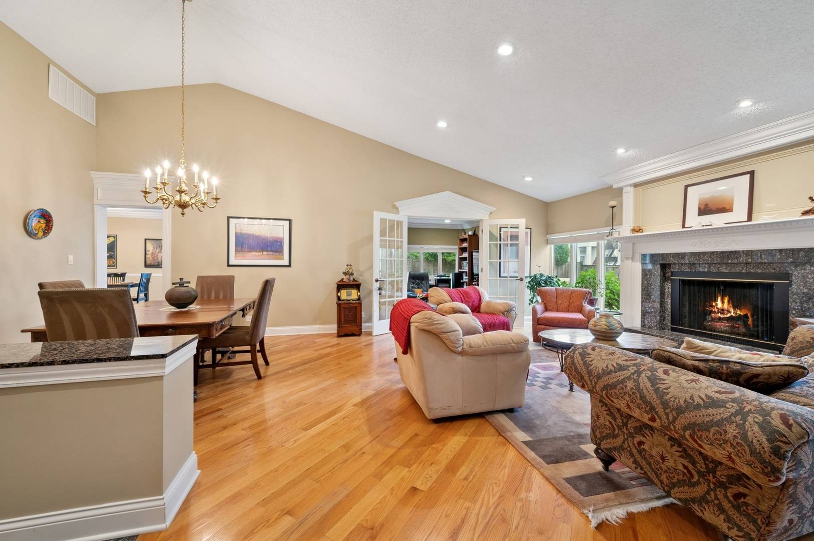Northbrook, IL 60062,3647 Radcliffe DR