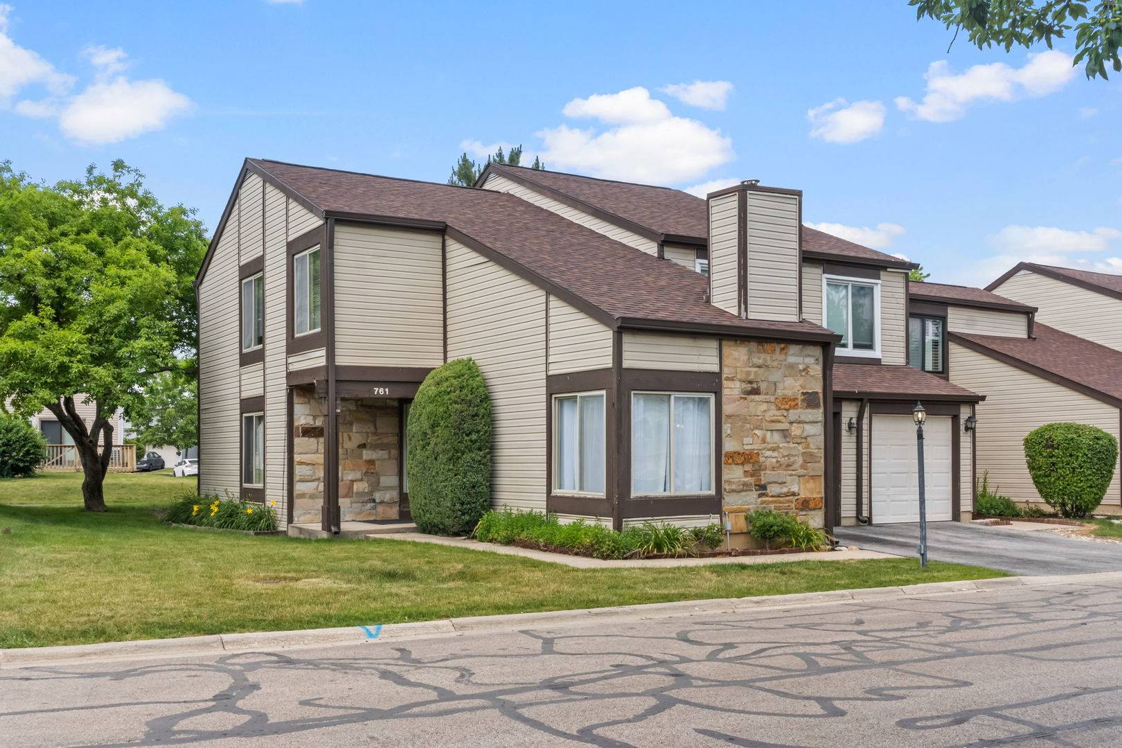 Carol Stream, IL 60188,761 Colorado CT