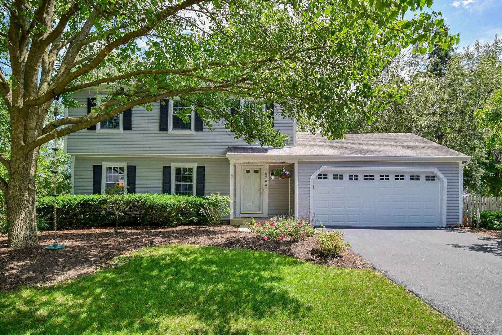 St. Charles, IL 60174,1605 Rita AVE