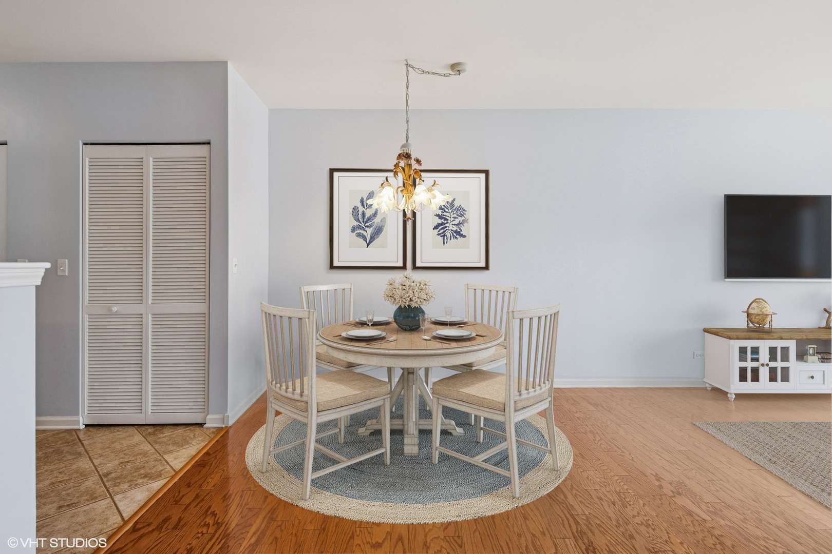 Downers Grove, IL 60515,965 Rogers ST #202