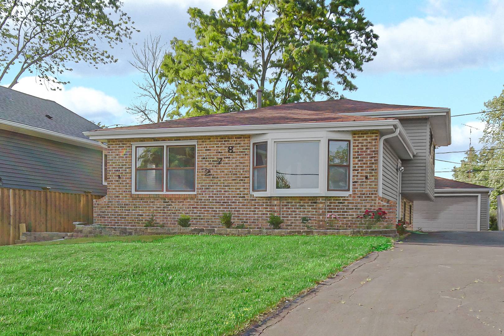 Winfield, IL 60190,26W278 Harrison AVE