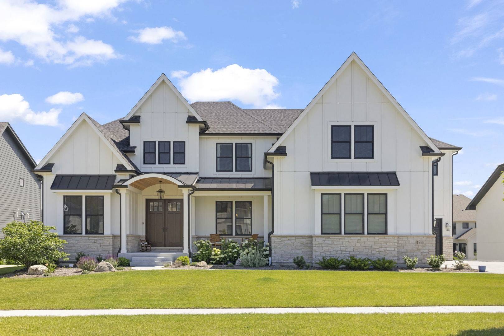 Naperville, IL 60564,4216 Carpenter RD