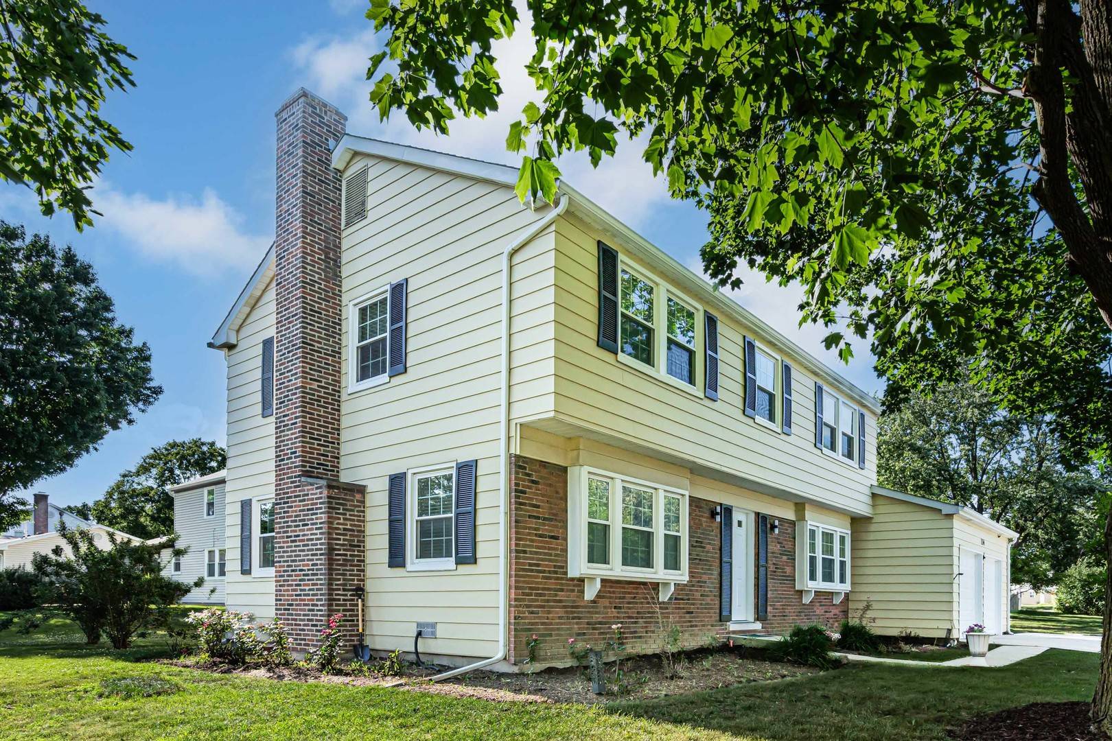 Buffalo Grove, IL 60089,114 Timber Hill RD