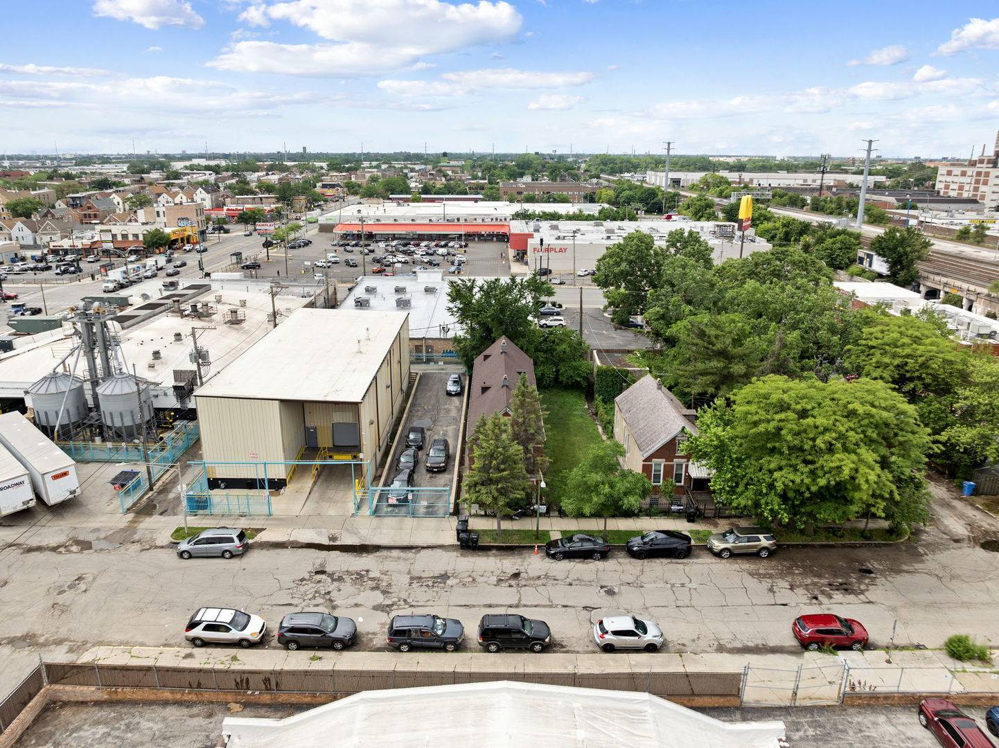 Chicago, IL 60608,2421 W 21st PL