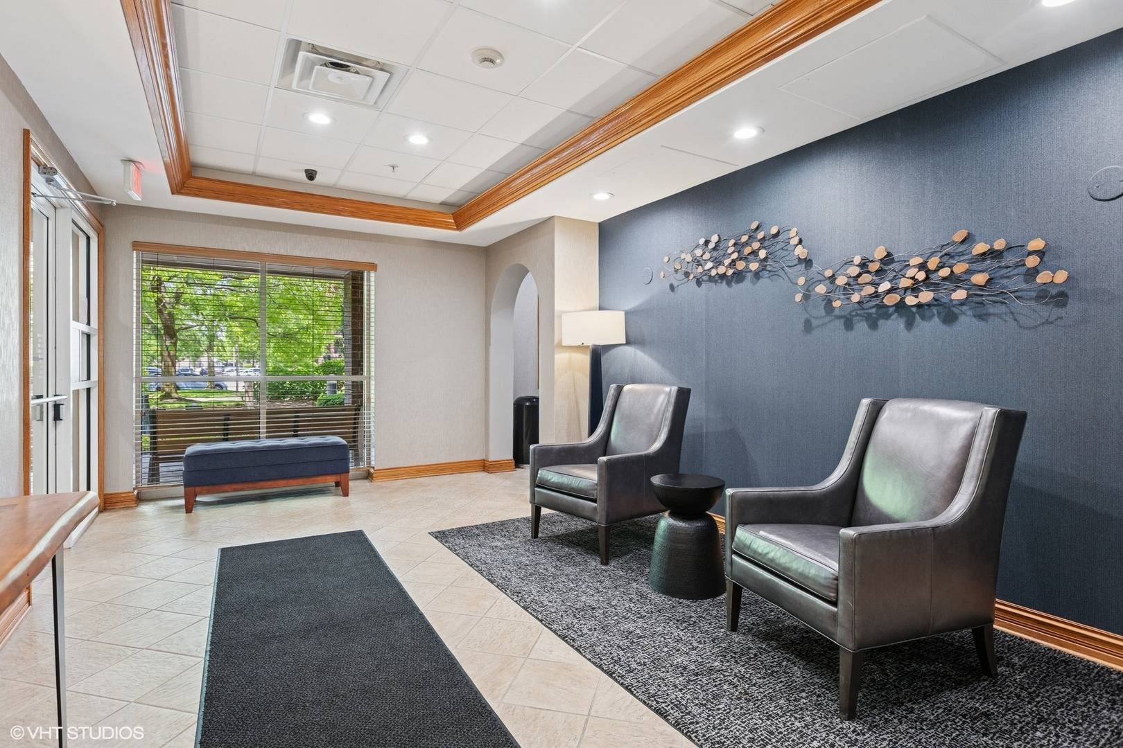 Skokie, IL 60077,5055 W Madison ST #411